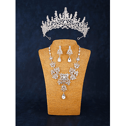 Tiara de noiva Decoração de cristais Brincos e Colar