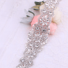 Cinto de noiva com decoração de cristais