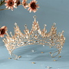 Coroa de noiva com design de coroa de cristais