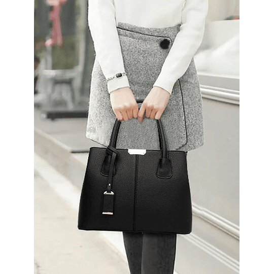 Bolsa com decoração de metal mala de couro artificial simples, bolsa transversal elegante feminina com zíper estilosa