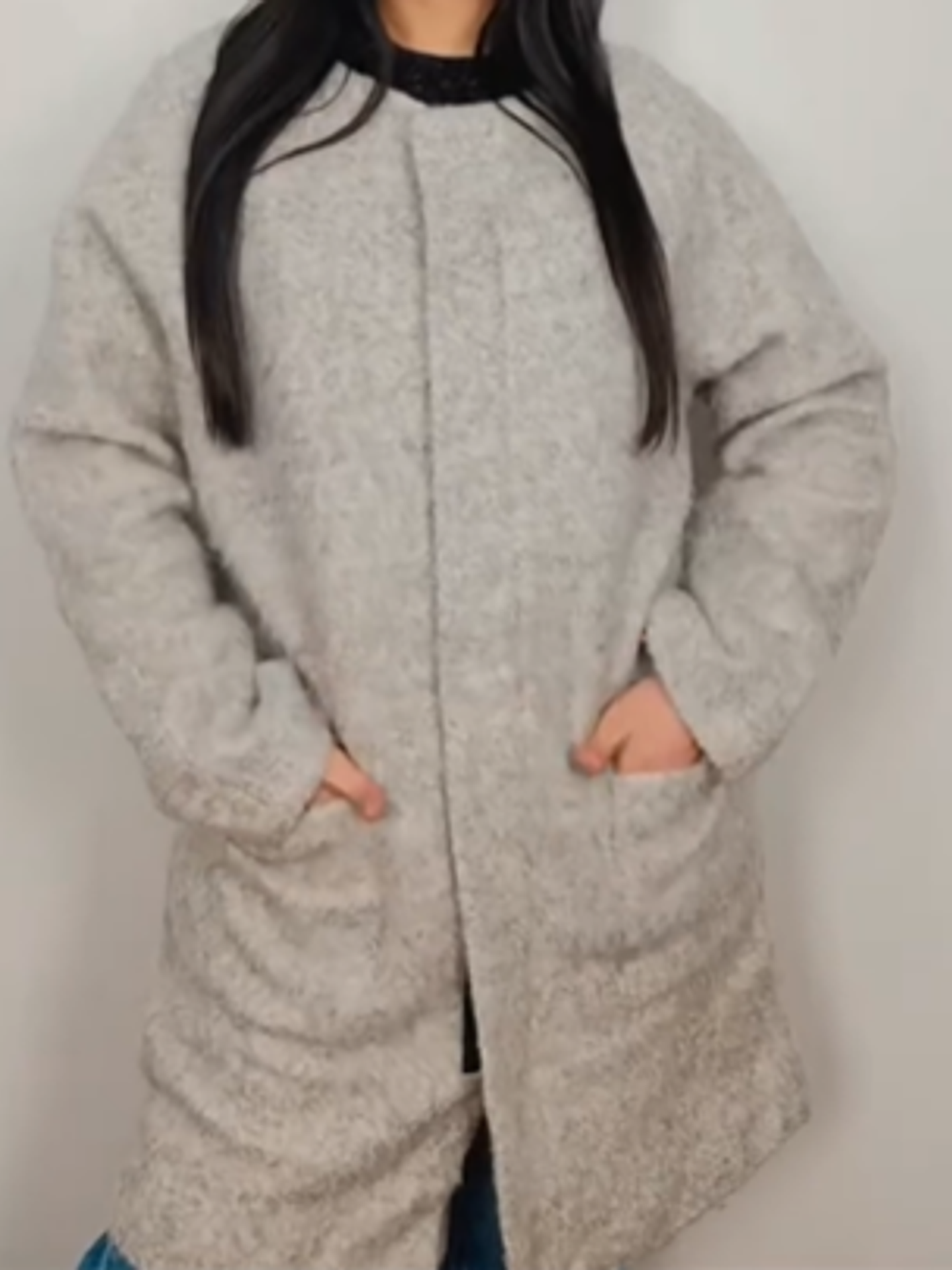 Talla ML. Pinkie Abrigo blanco y gris AM528 1