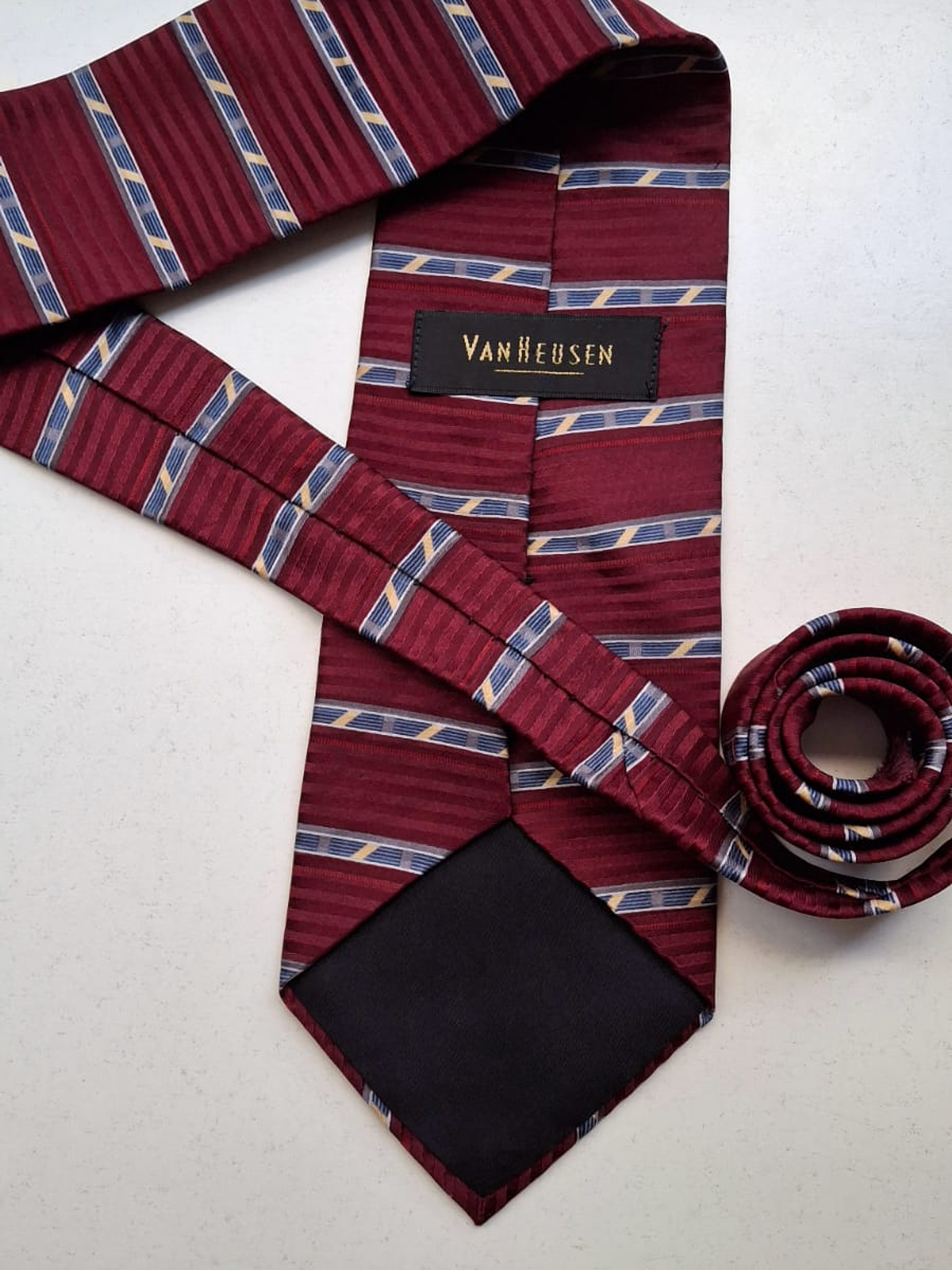 Van Heusen Corbata 1