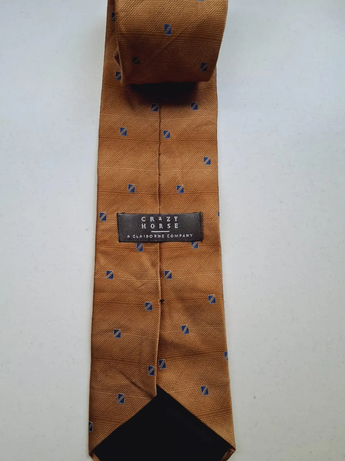 Crazy Horse Corbata 4