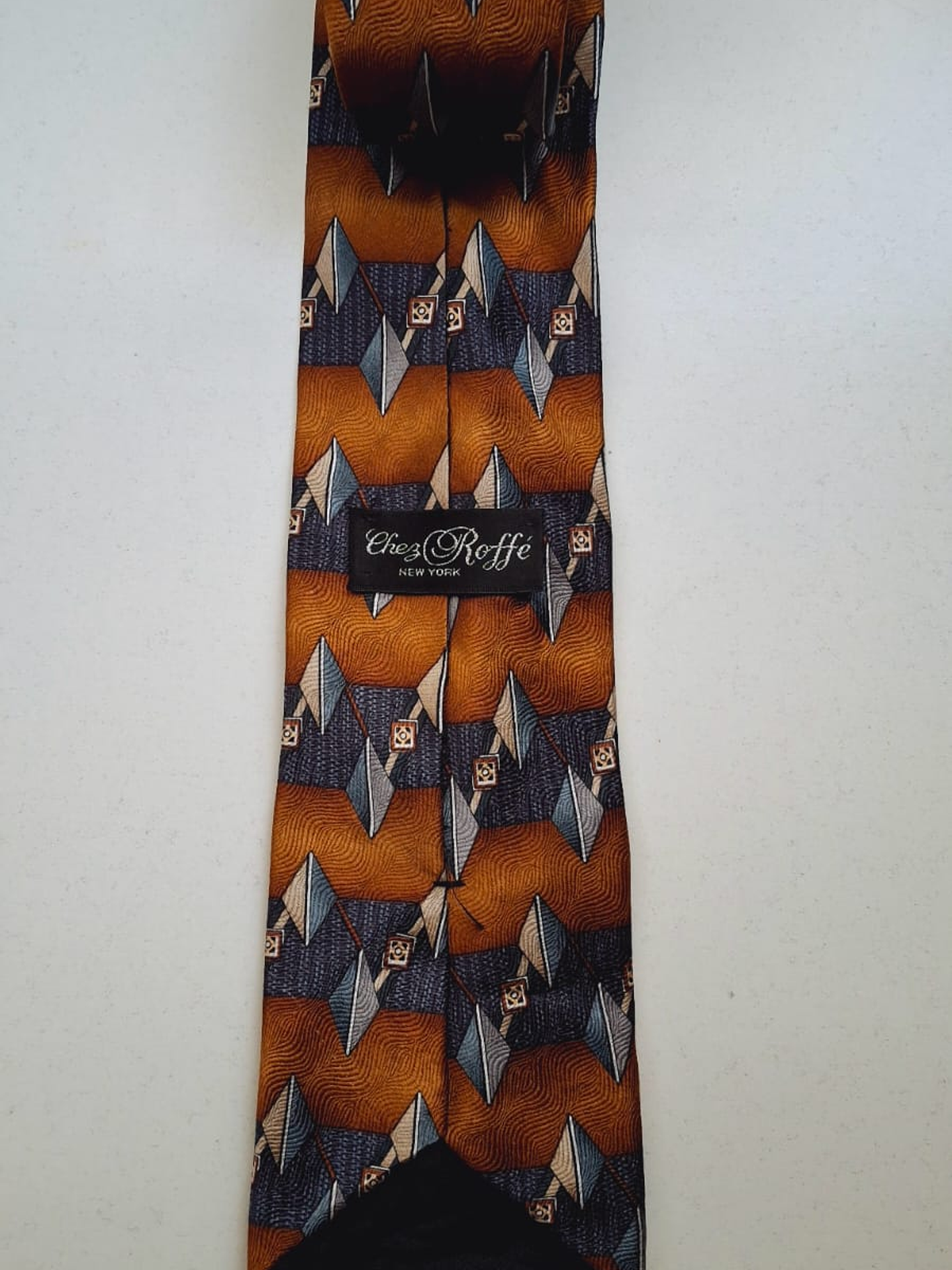 Chez Roffe Corbata 3