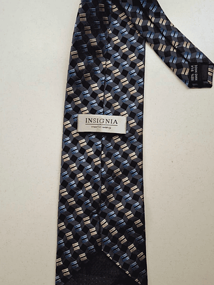 Insignia Corbata