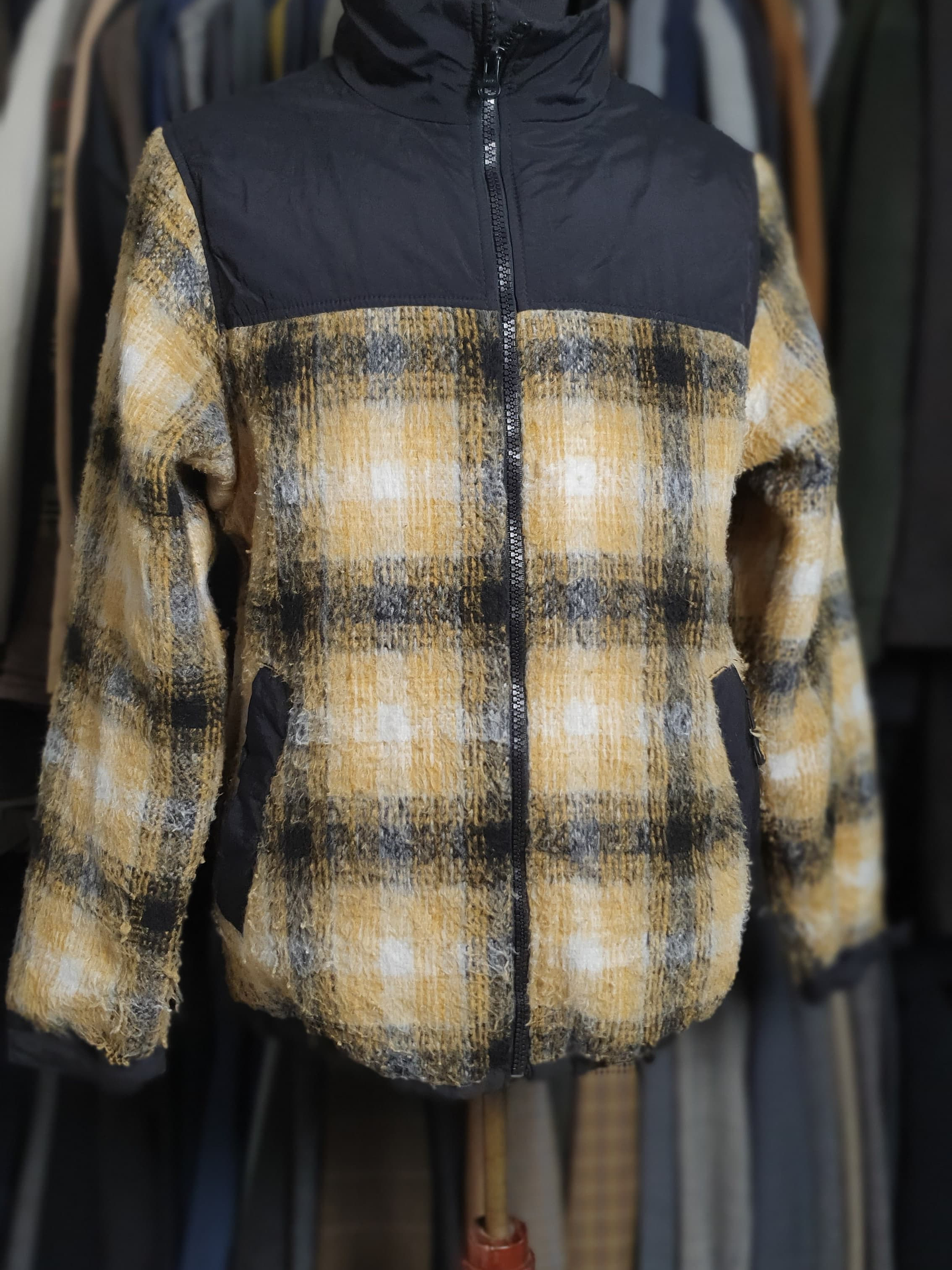 Talla M. Pull & Bear Chaqueta casual H9 2