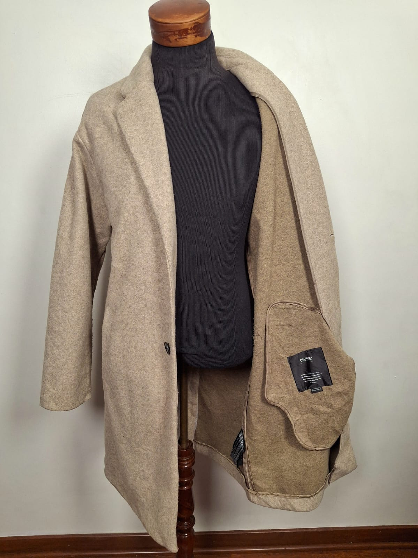 Abrigo Pull and Bear Beige TALLA L  H24 3
