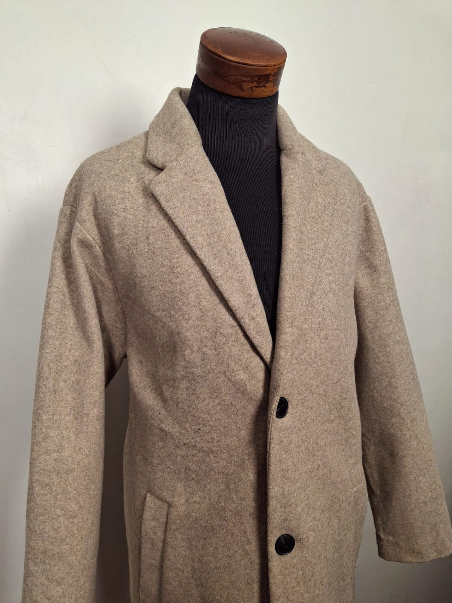 Abrigo Pull and Bear Beige TALLA L  H24 5