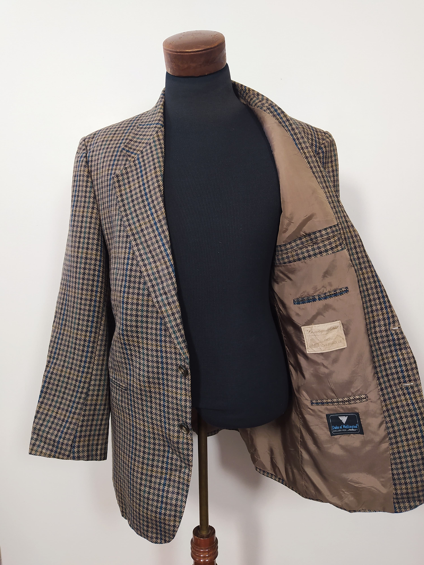 Chaqueta pura lana virgen pata de gallo TALLA LXL Duke of Wellington  2