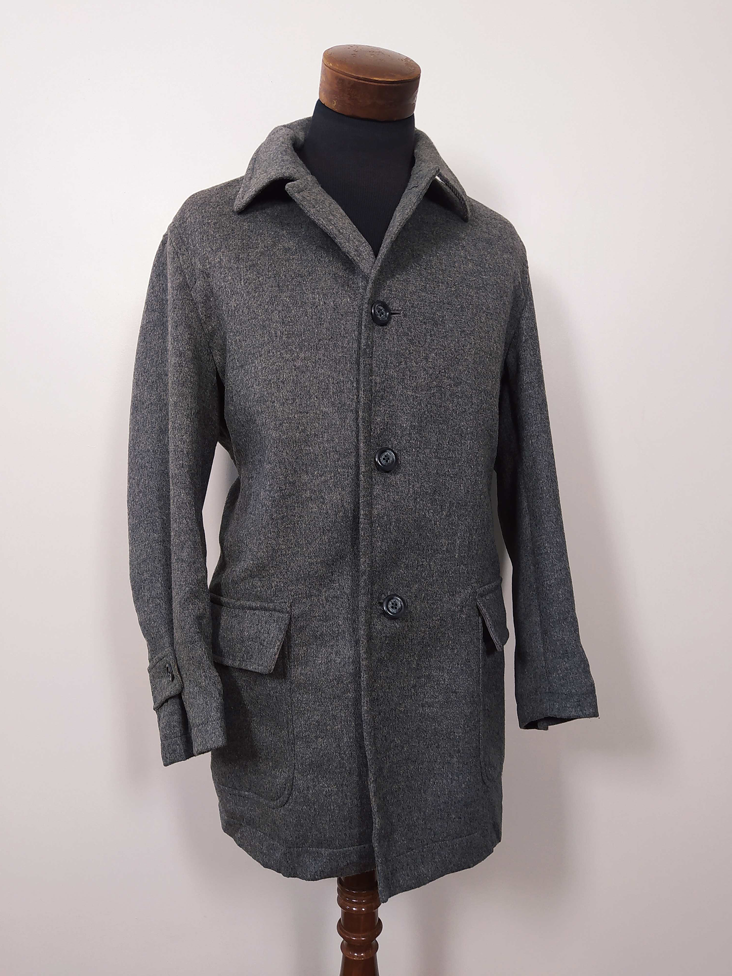 Abrigo Uniqlo 100% Lana Talla M 2