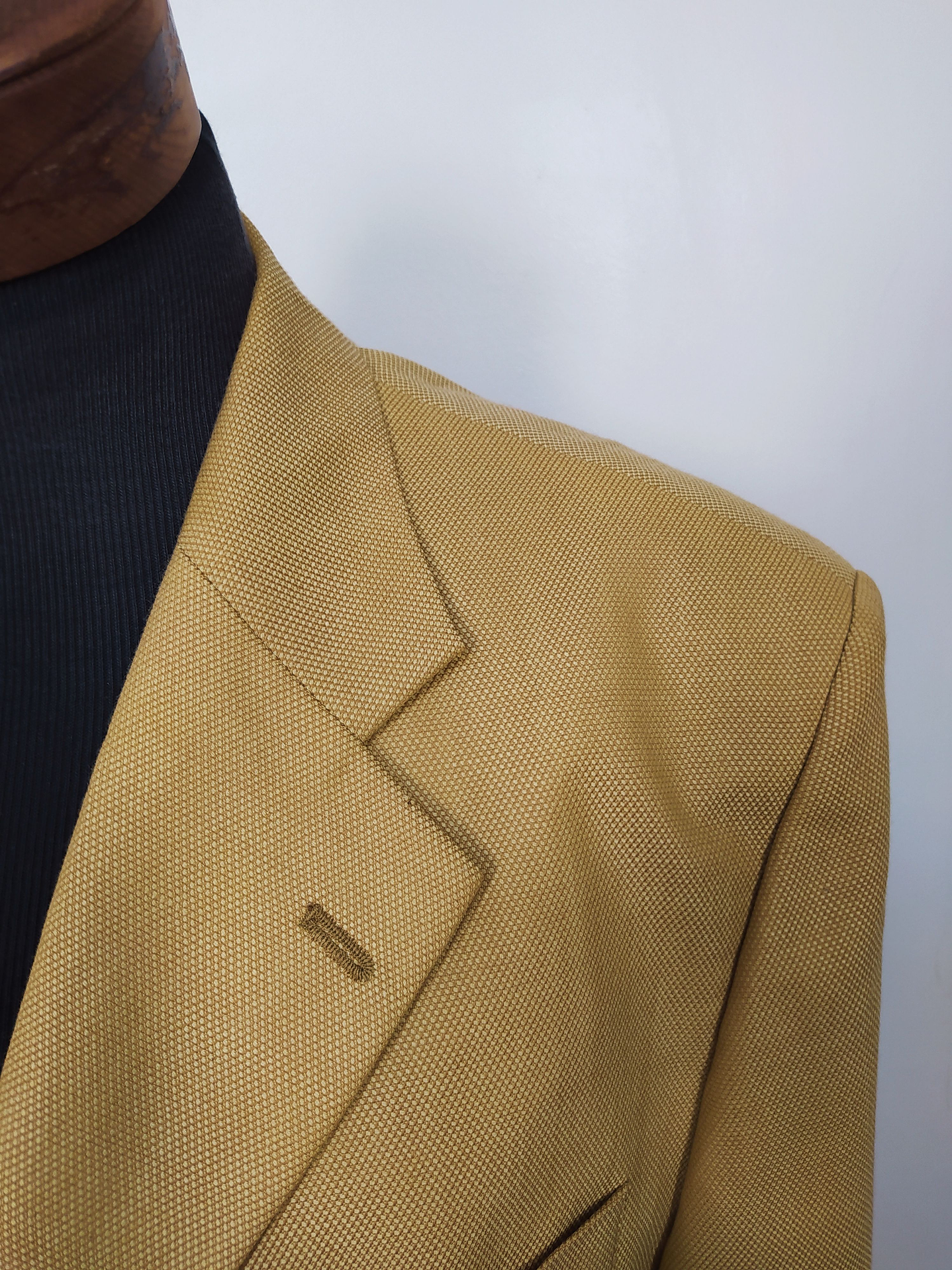 Veston Barisal Mostaza Talla 2XL - Código BH43 6