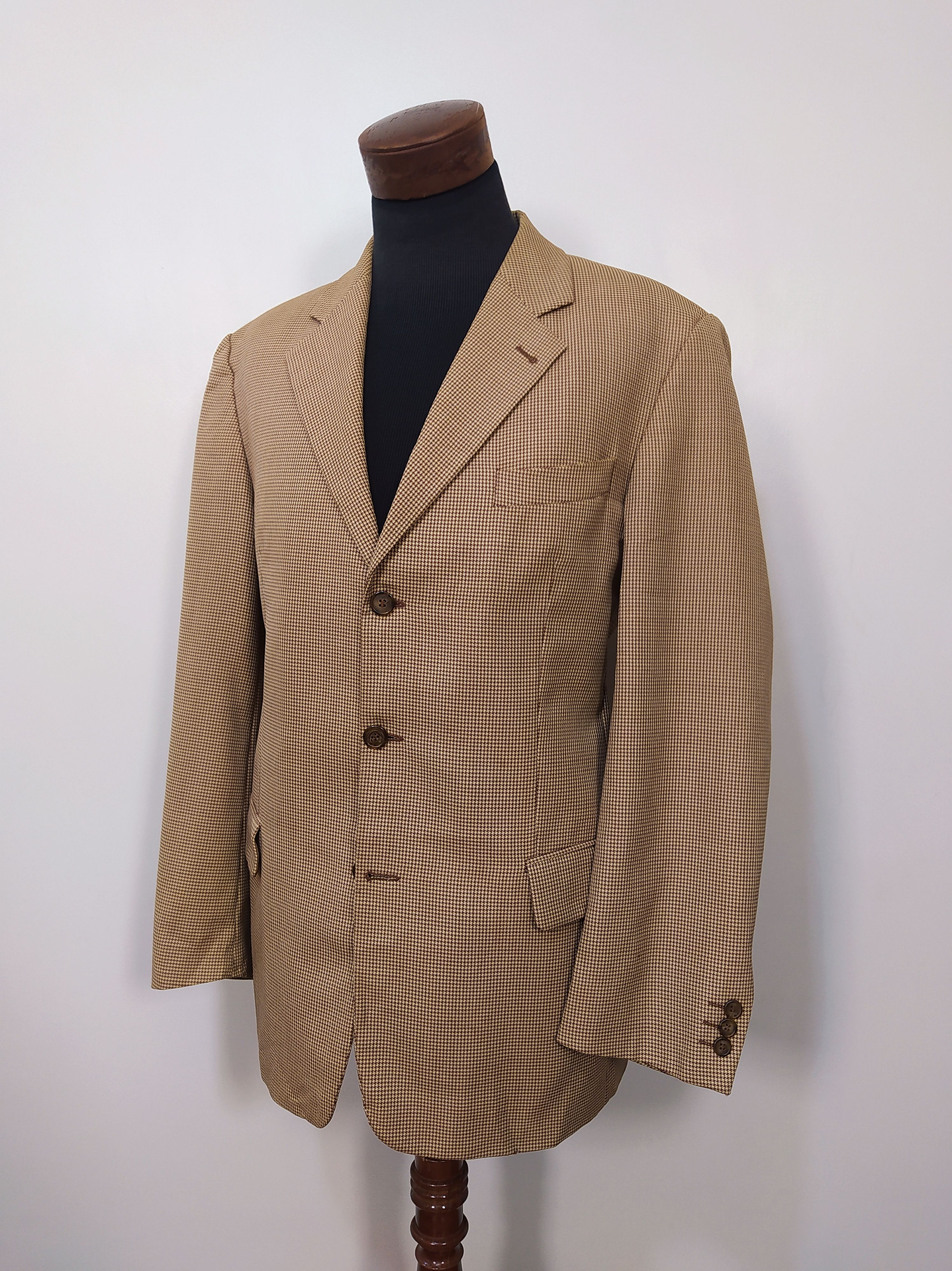 Chaqueta Pata de Gallo Rojo Café Crema Talla ML - Código BH49 2