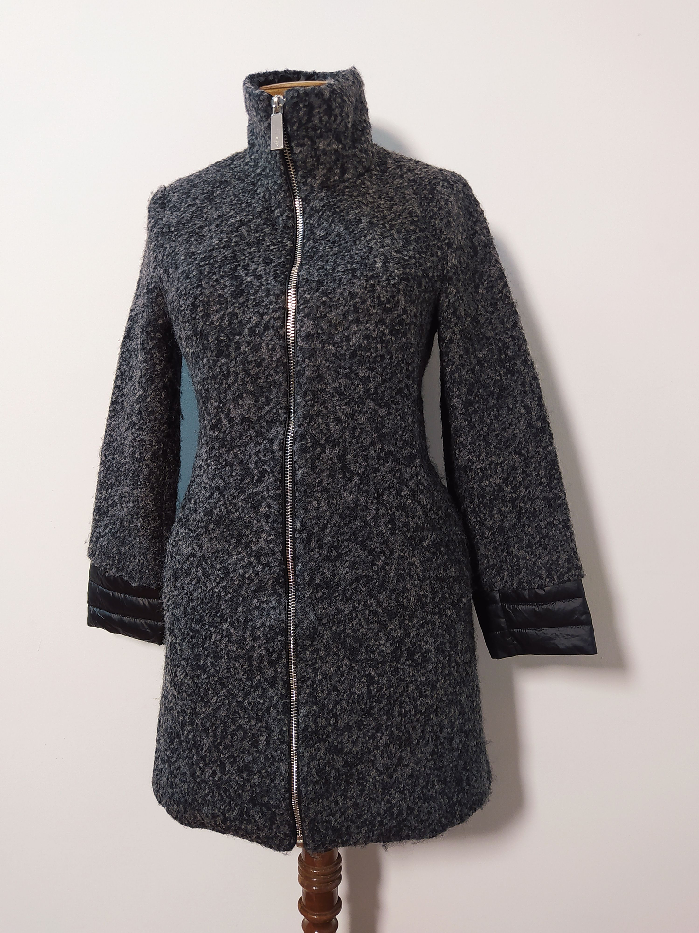 Abrigo mujer KENETH COLE Plomo Talla M - MM93 1