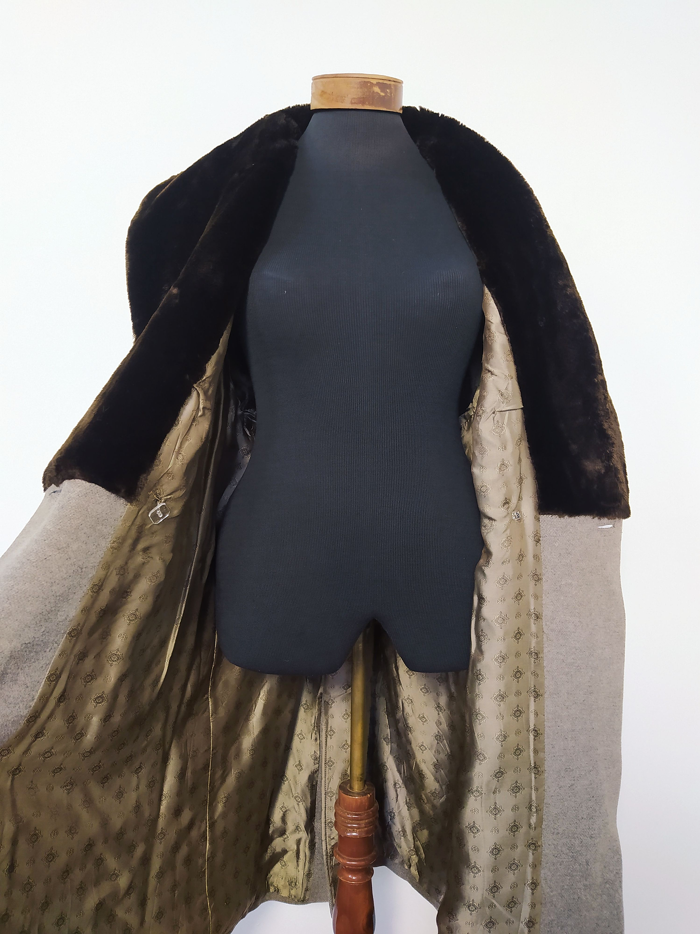 Abrigo largo mujer lana virgen con piel GIL BRET Café Talla LXL - MM55 8