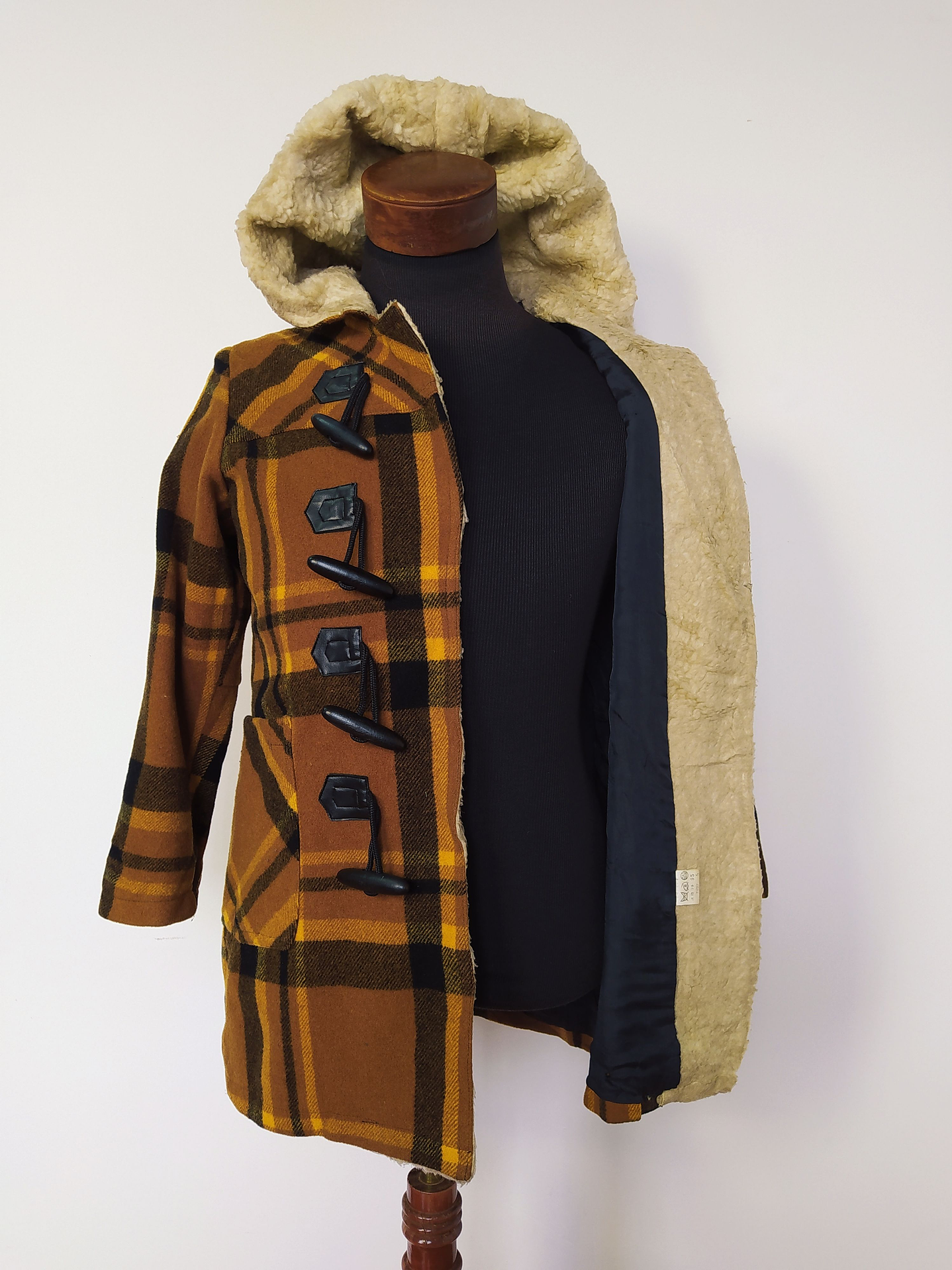 Abrigo Montgomery niño Café Cuadros Talla XS - Código C143 5