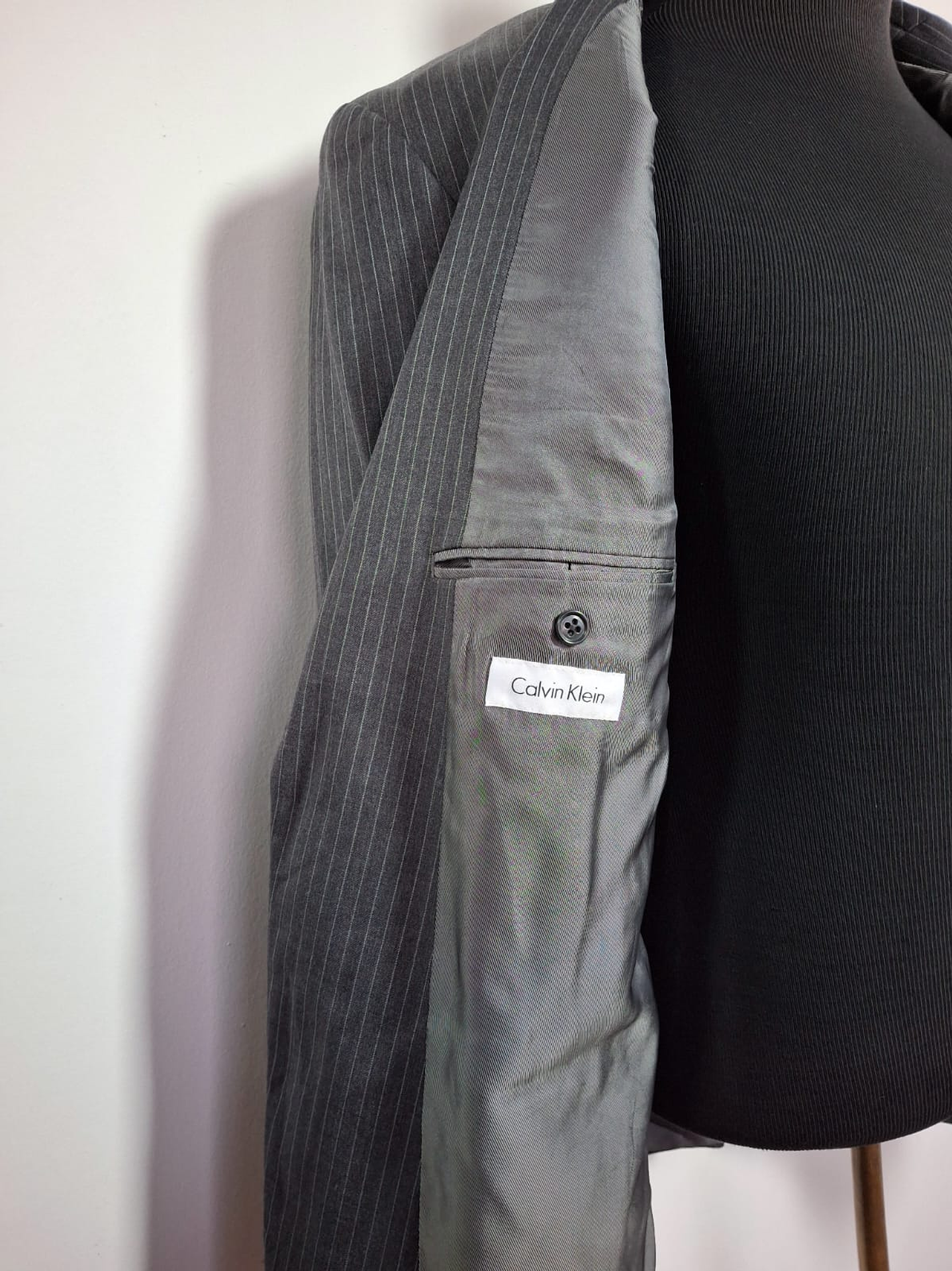 Blazer Calvin Klein pura lana TALLA LXL - BH135 6