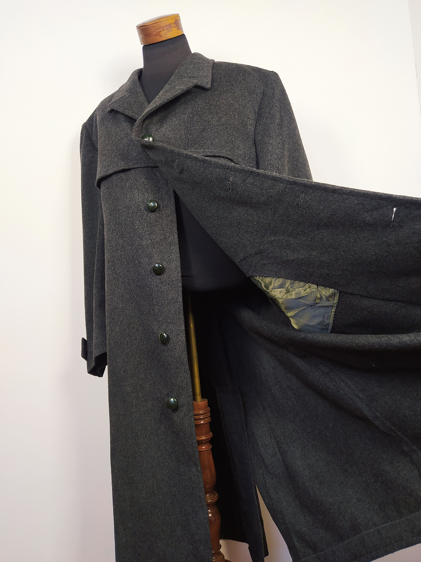 Abrigo Tirolés Loden Original Austria – 100% Lana Virgen – Largo Premium – Talla 2XL 4