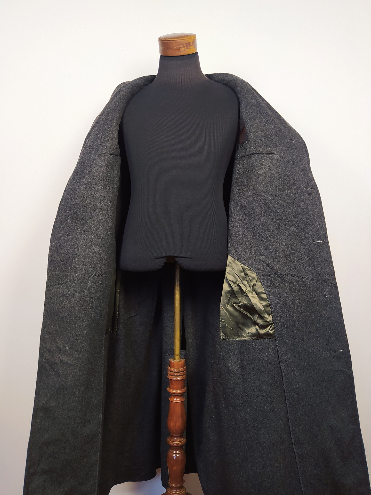 Abrigo Tirolés Loden Original Austria – 100% Lana Virgen – Largo Premium – Talla 2XL 6