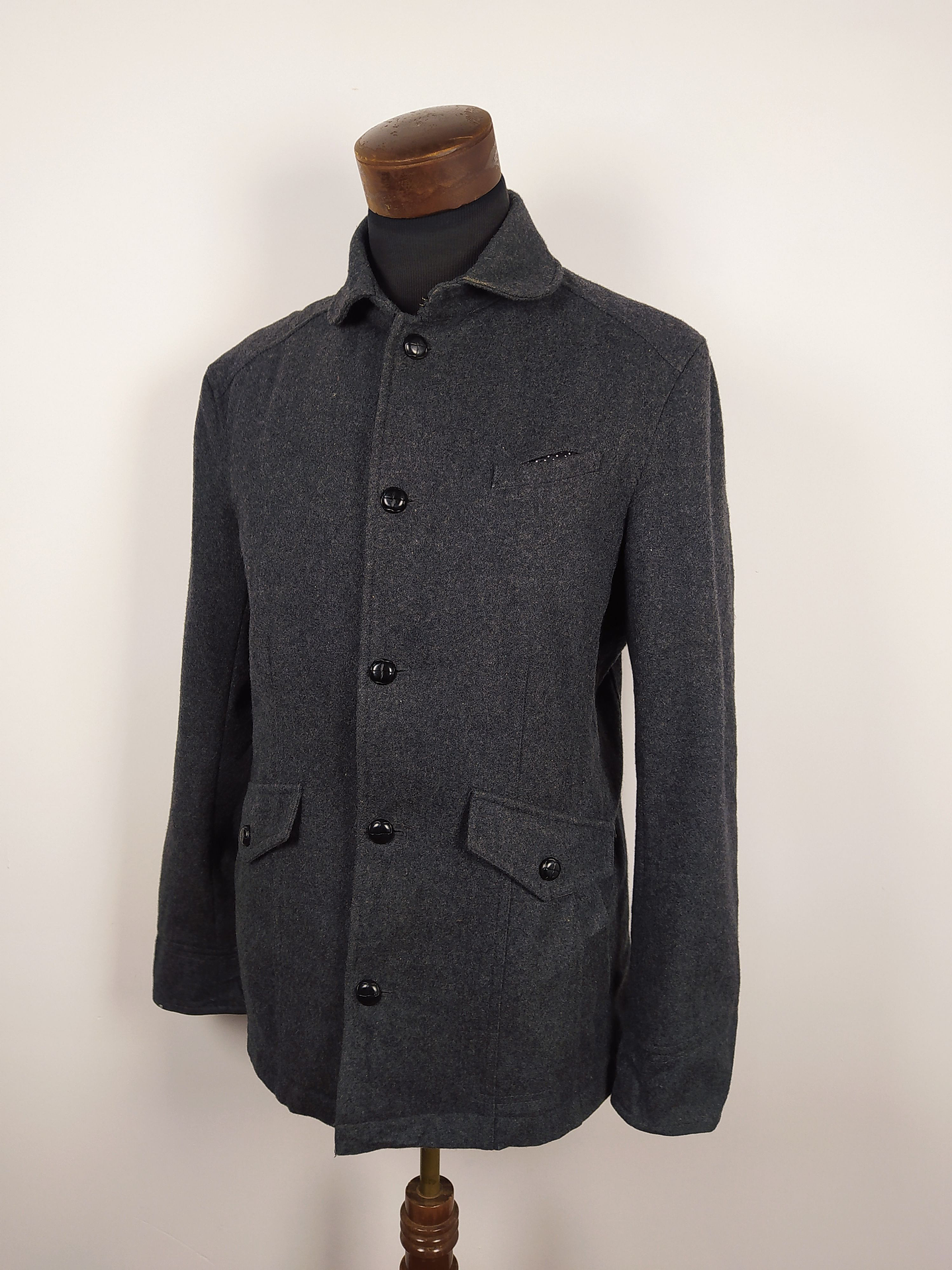 Abrigo Corto lana hombre Klein Plus Plomo Talla ML - GG02 2