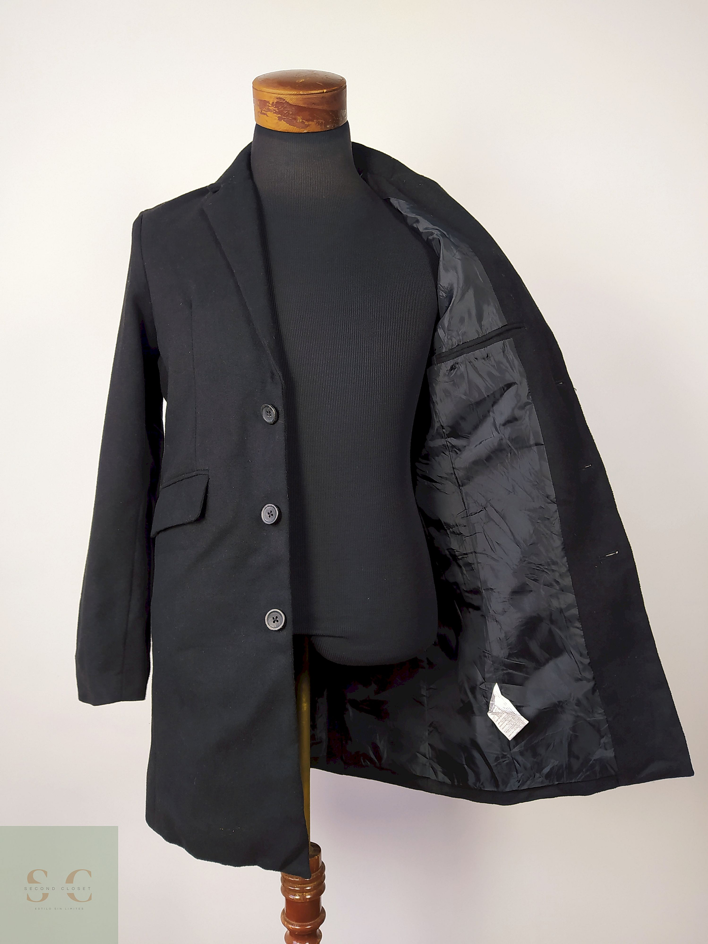 Abrigo elegante hombre semiformal Negro Talla S Nylaus - AP232 3