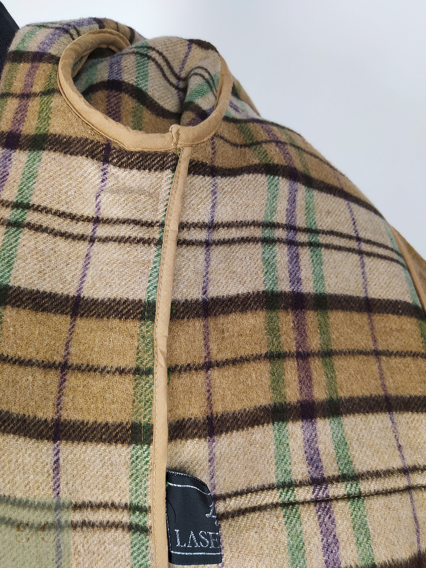 Abrigo Montgomery Camel TALLA XS LASERAVE - AP294 5