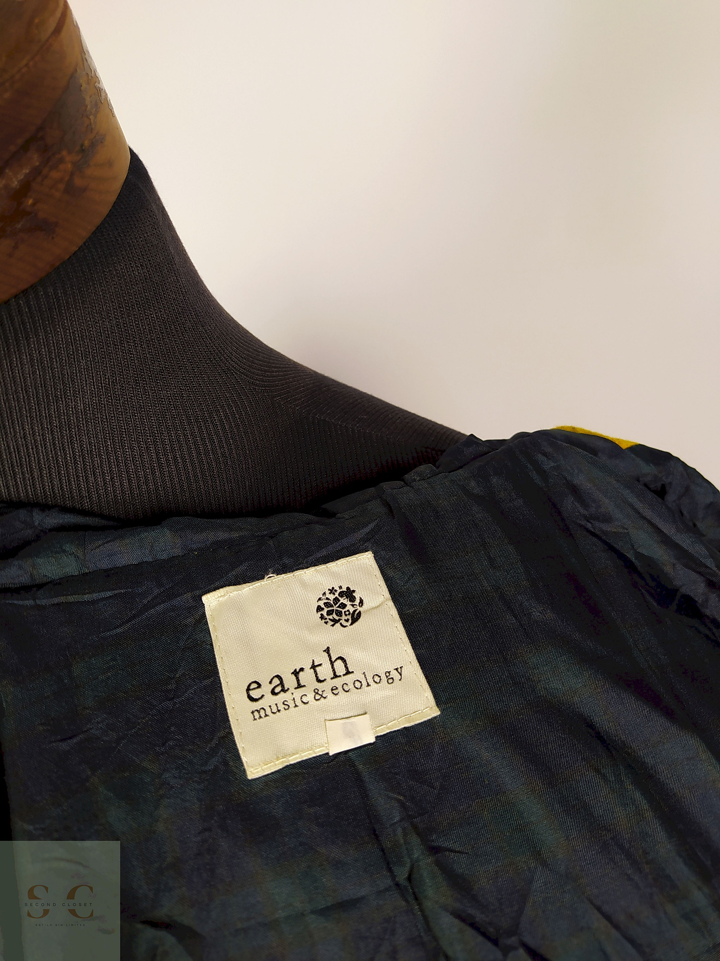 Abrigo Montgomery lana premium mujer AMARILLO TALLA XS EARTH - AP313 5