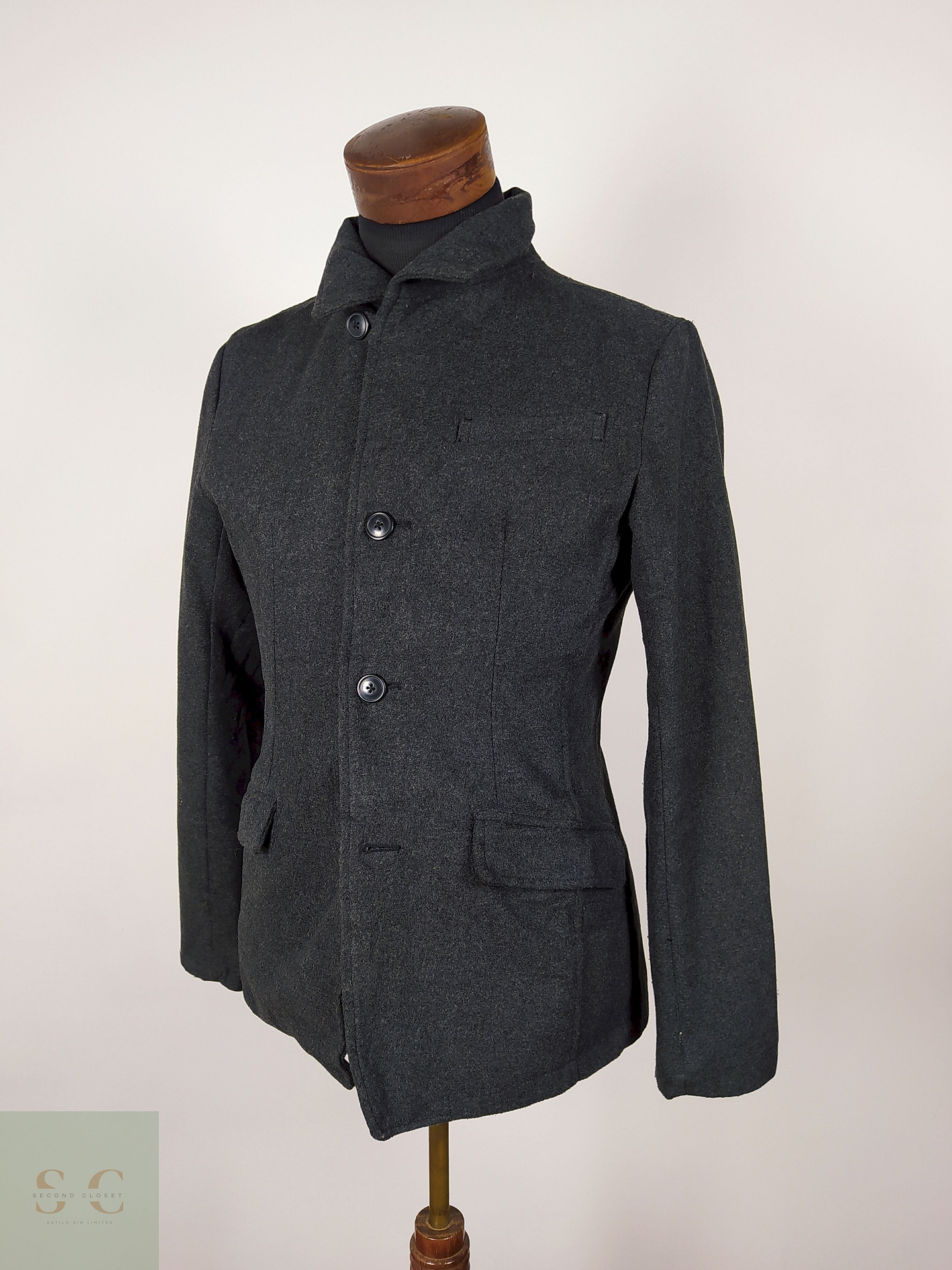 Abrigo Corto Plomo Talla S Beno Exclusive Label - AP268 2