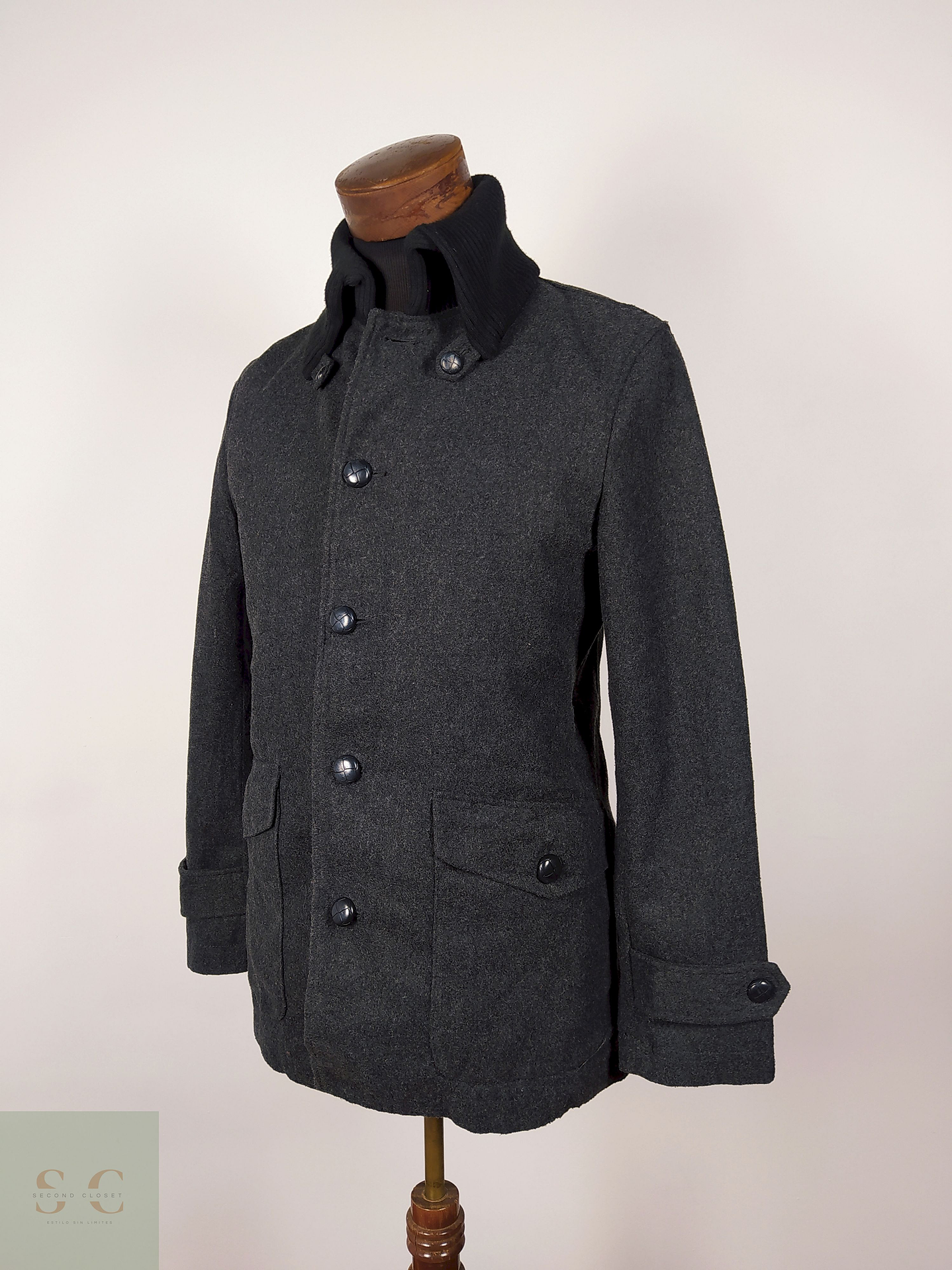 Abrigo hombre plomo Talla S   - AP277 2