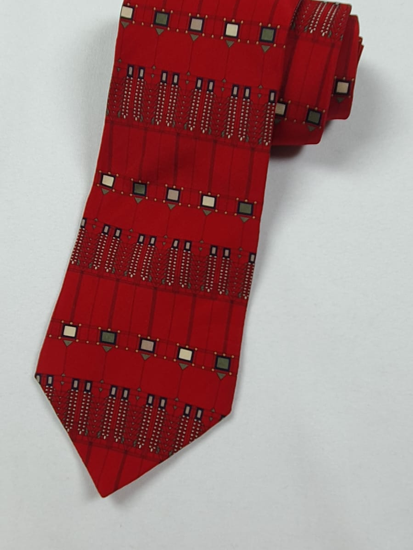 Corbata Frank Lloyd Wright Collection – Diseño Arquitectónico Rojo 1
