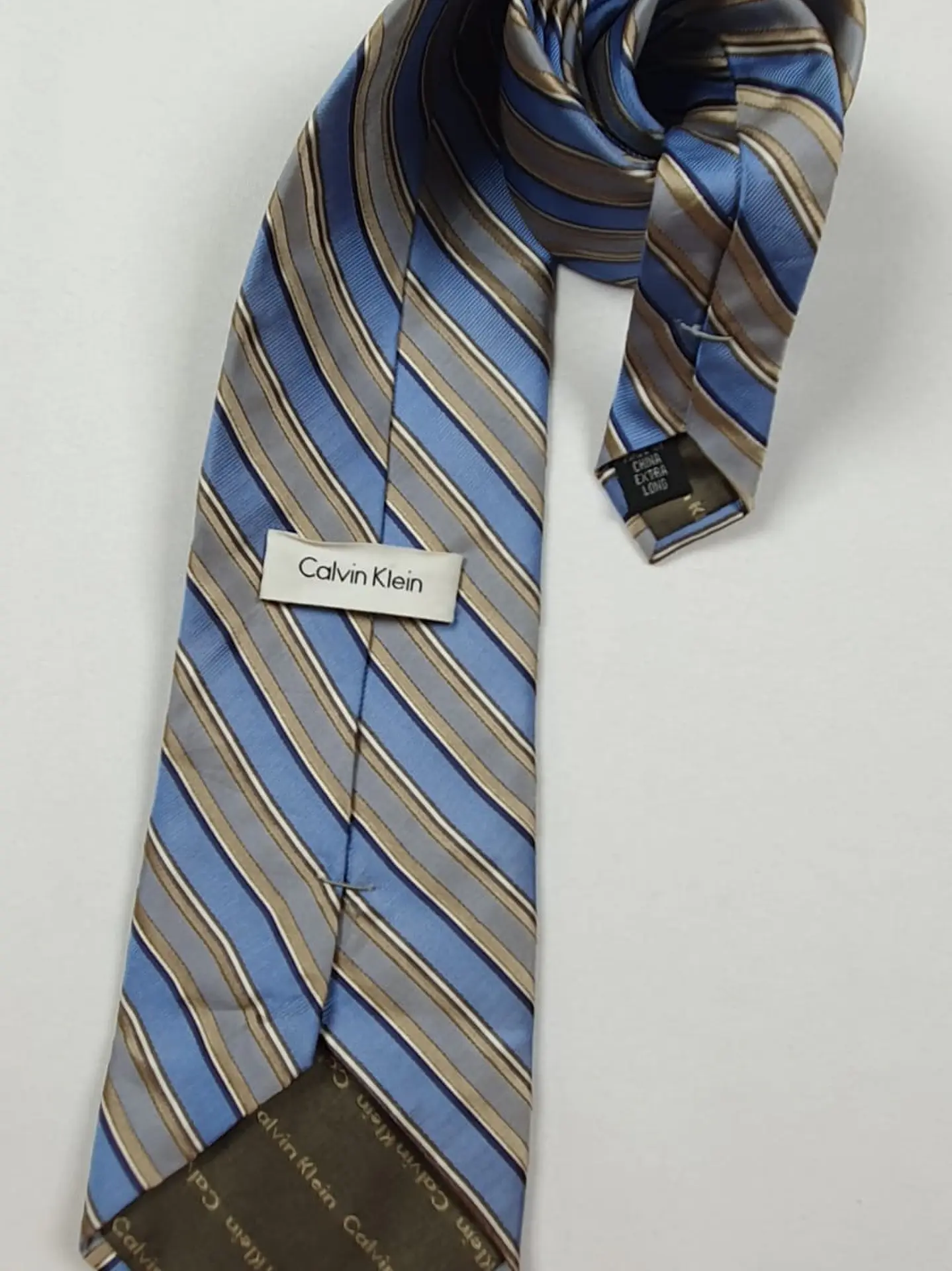 Corbata Calvin Klein a Rayas – Extra Long 2