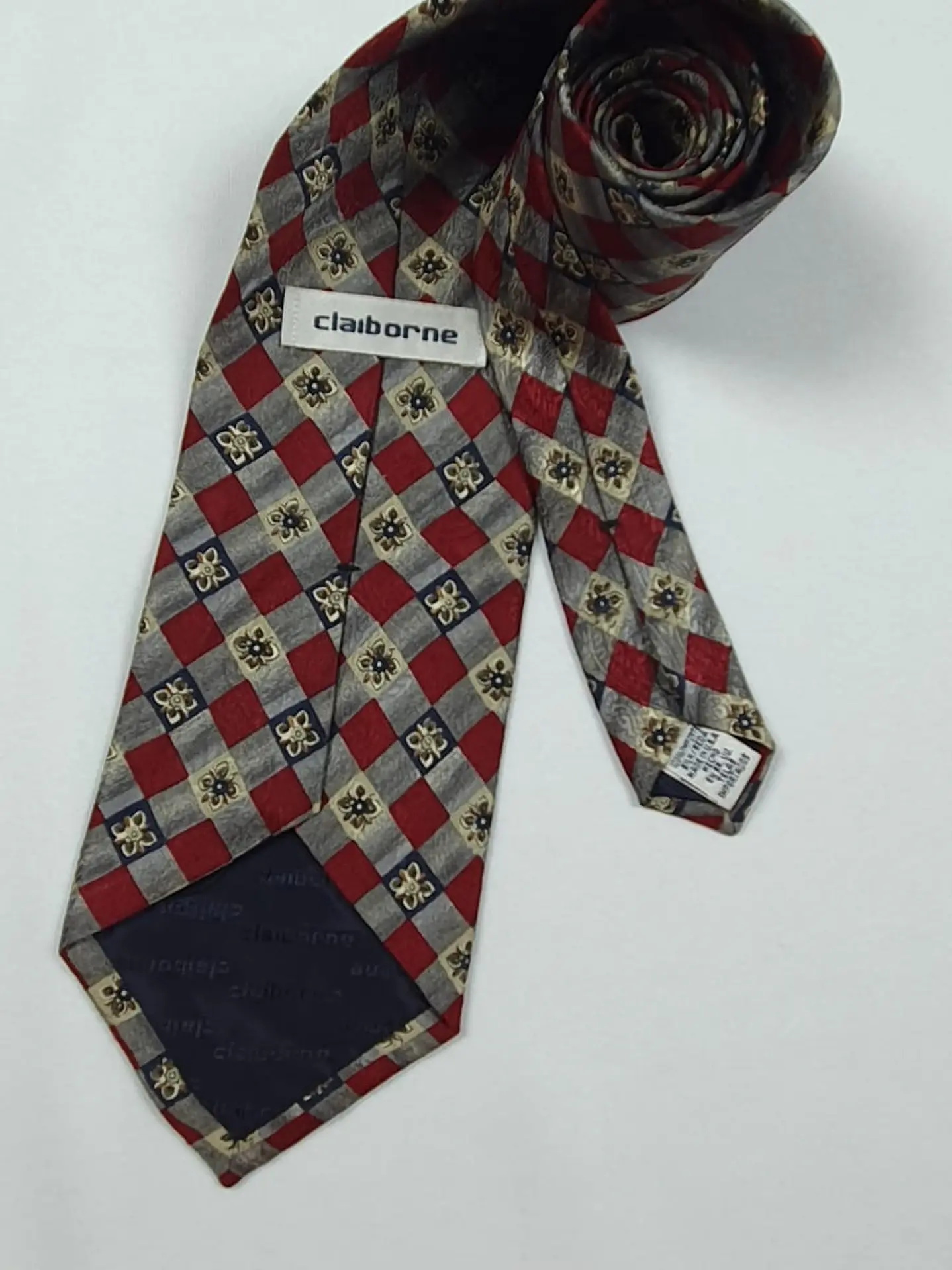 Corbata Claiborne 100% seda – Cuadros rojos y gris con flores beige 2