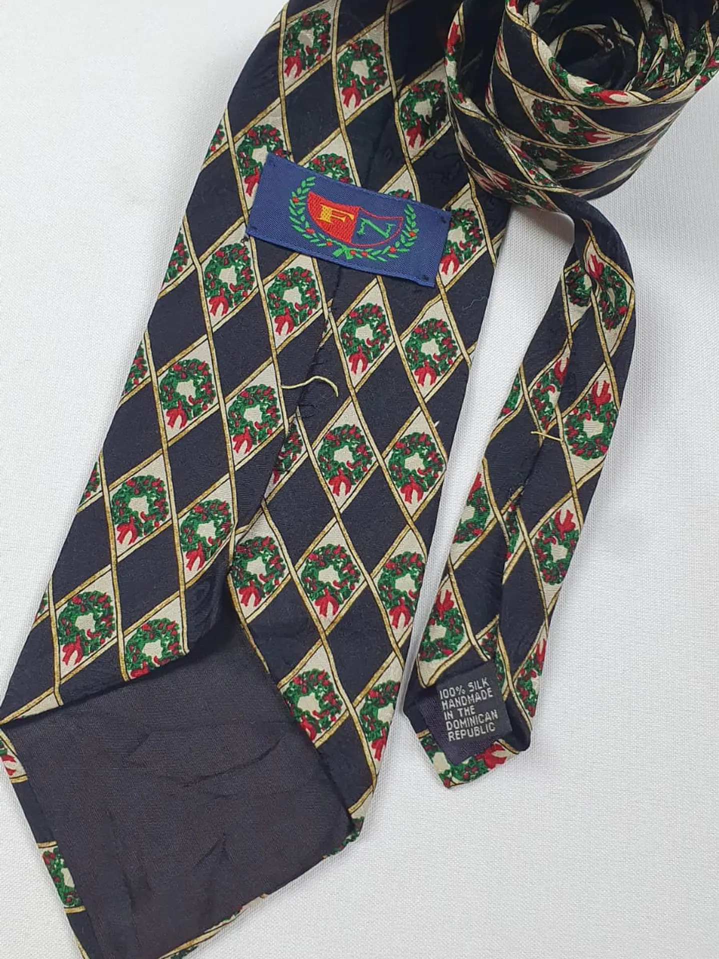 Corbata FN Seda diseño navideño – Hecha a mano 2