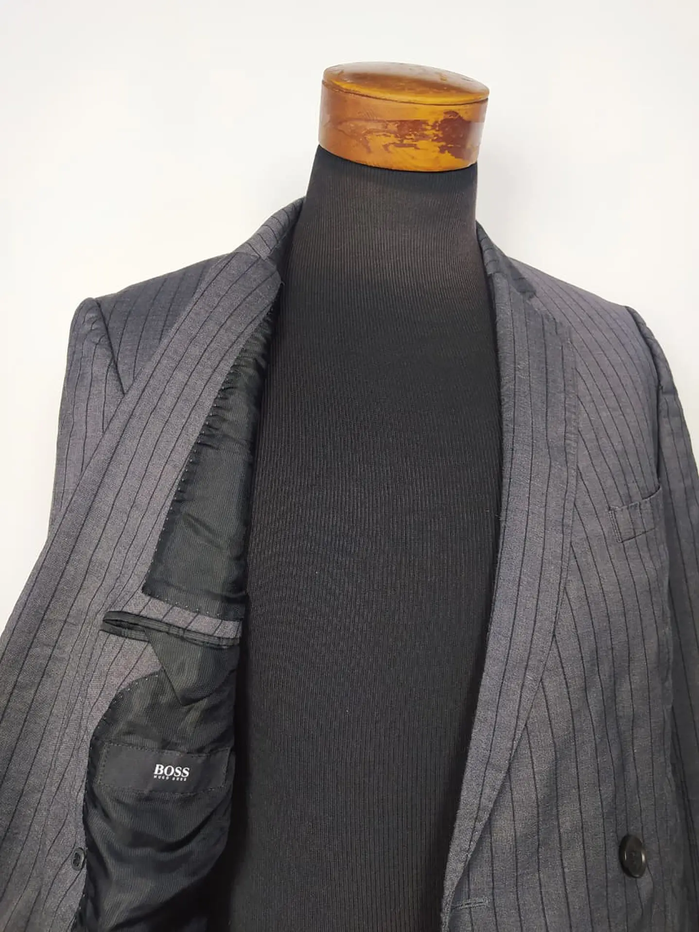 Blazer Hugo Boss pura lana virgen TALLA S lujo 3