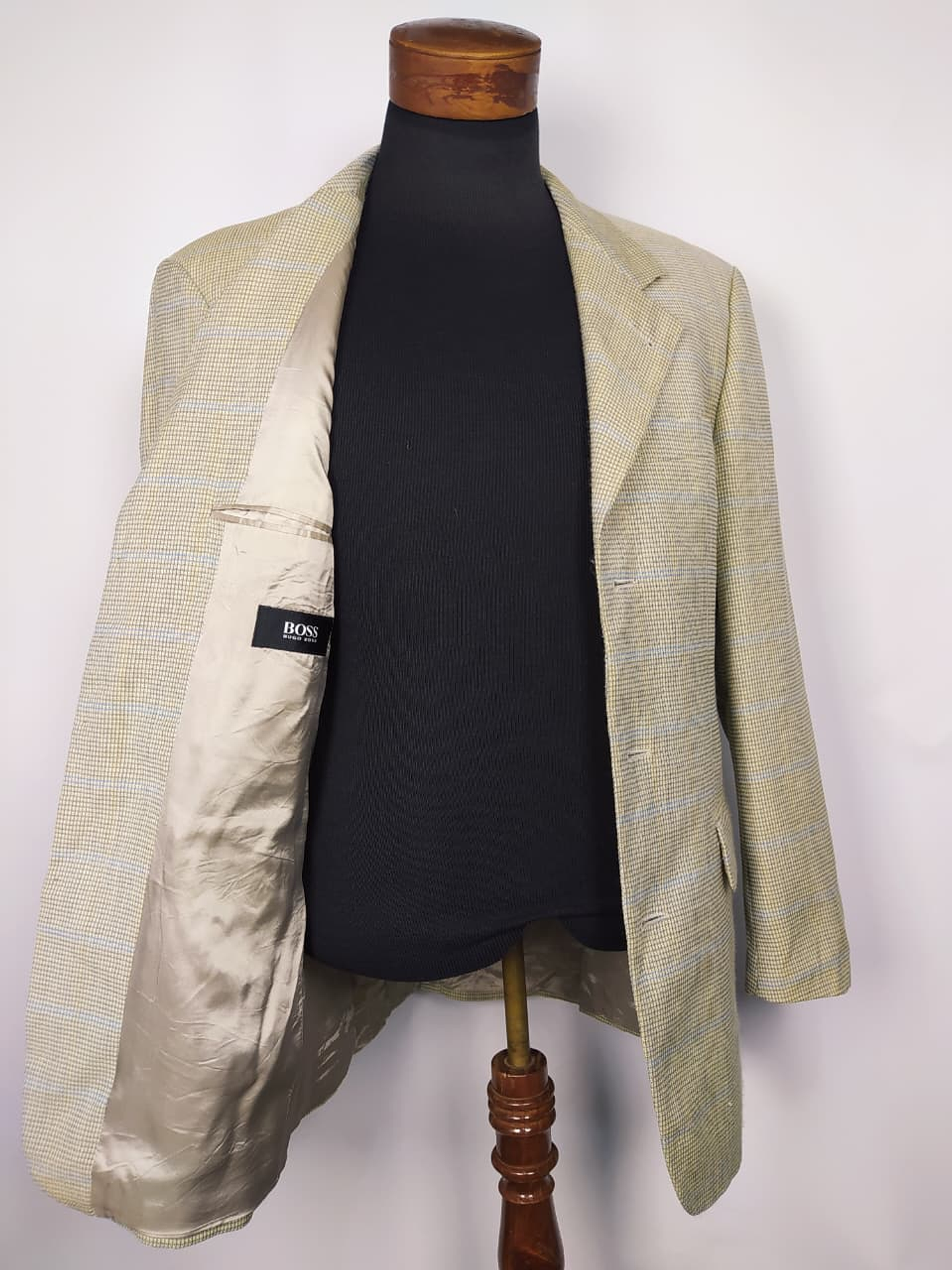 Blazer Hugo Boss 100% lana virgen – TALLA L  2