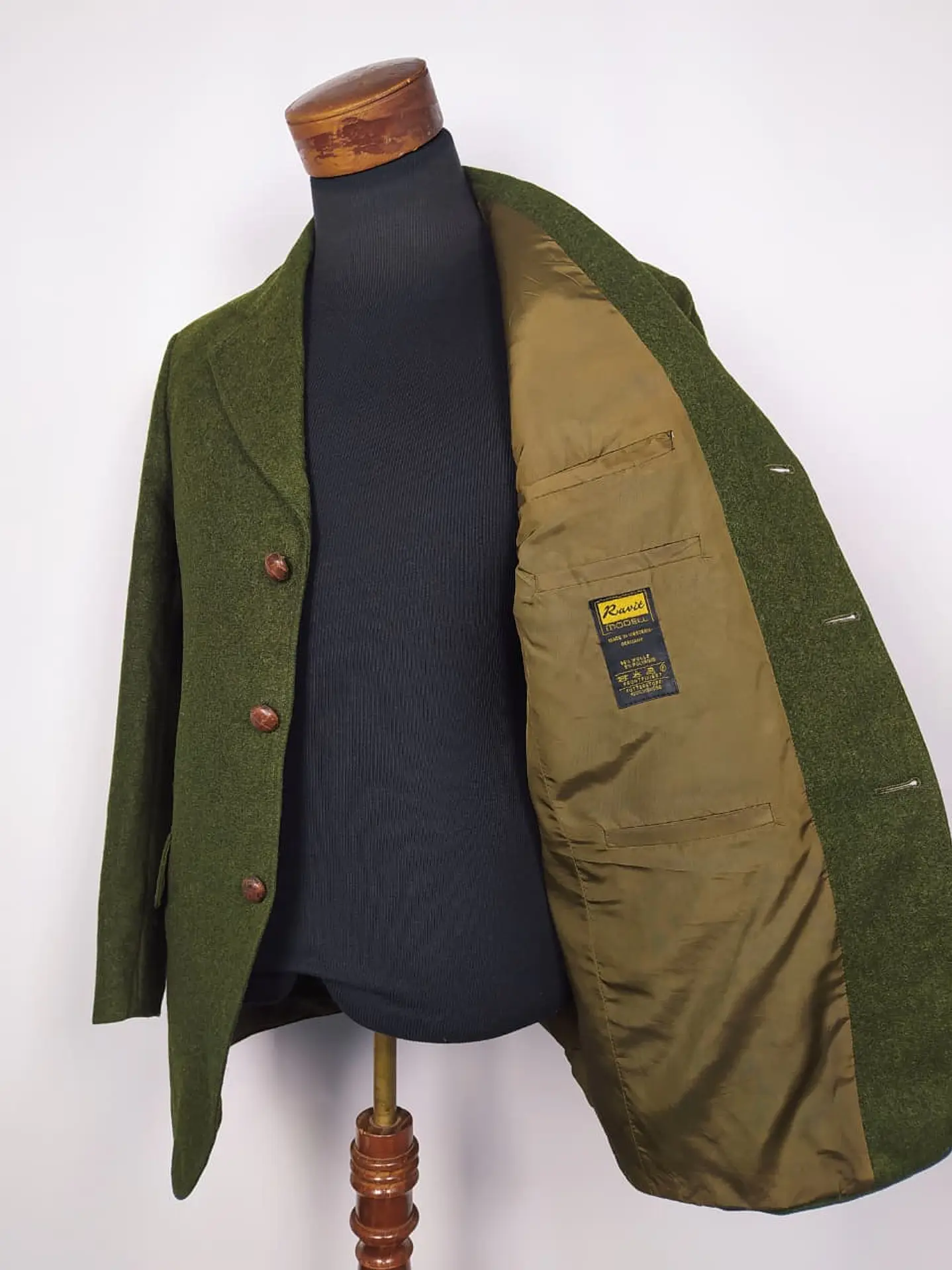 Blazer Ravit Model Loden verde lana TALLA M Lujo 3