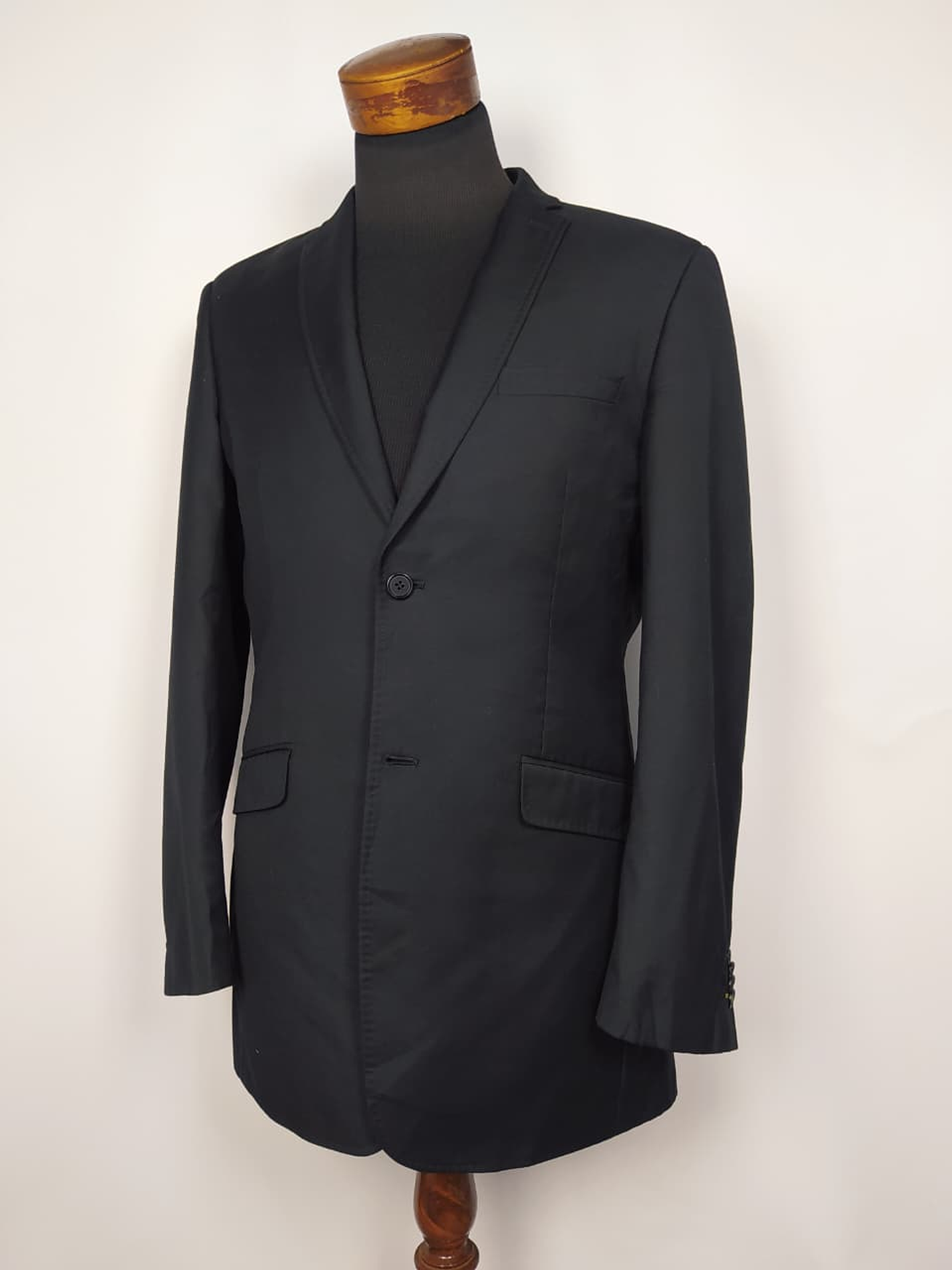 Blazer negro Batistini lana virgen, TALLA M 1