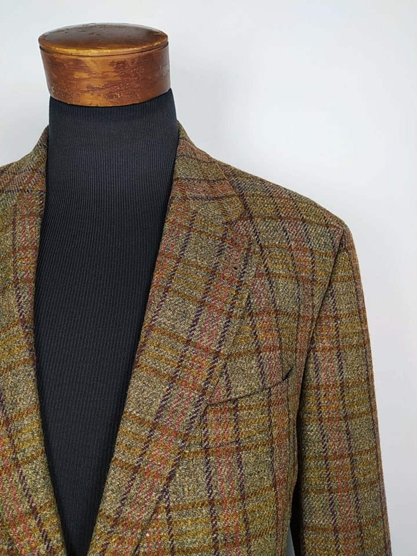 BLAZER DIGEL · LANA VIRGEN ITALIANA BOTTO GIUSEPPE · PATRÓN ESCOCÉS LUJO · TALLA L/XL 4