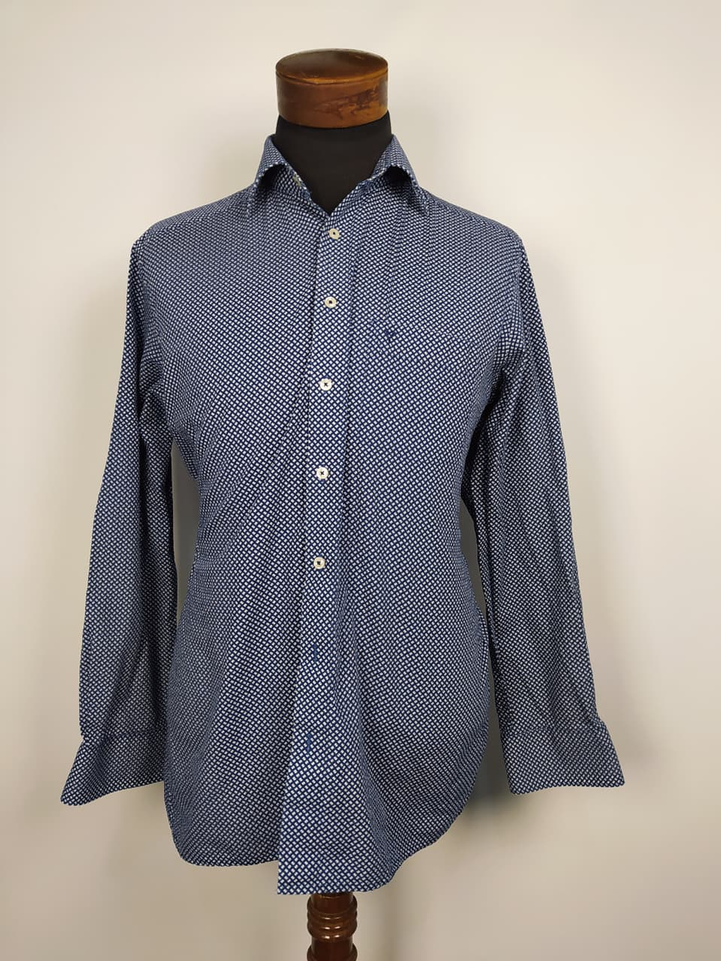 Camisa estampada azul TALLA L 1