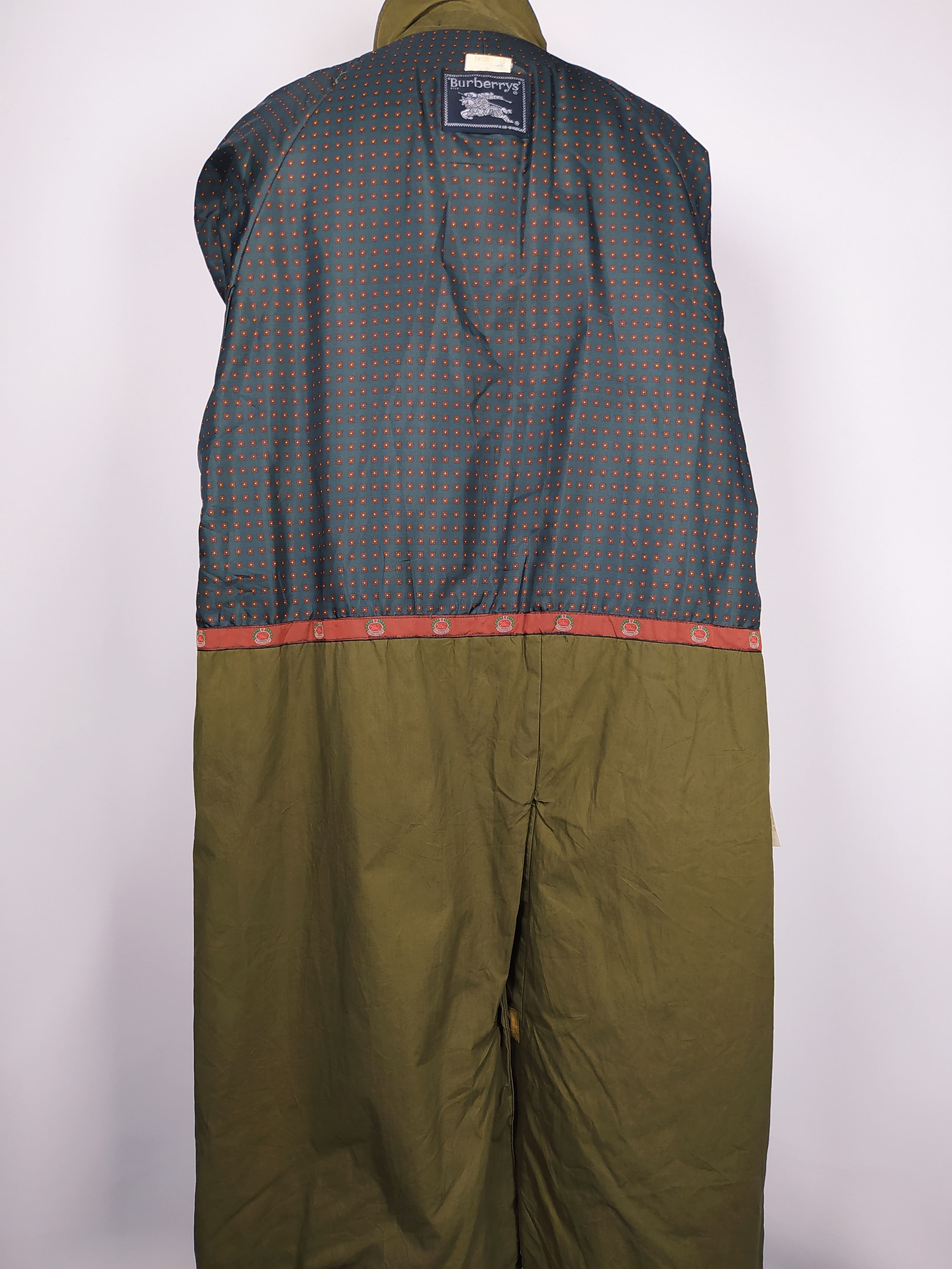 Gabardina Burberry Trench de colección verde TALLA XL  8