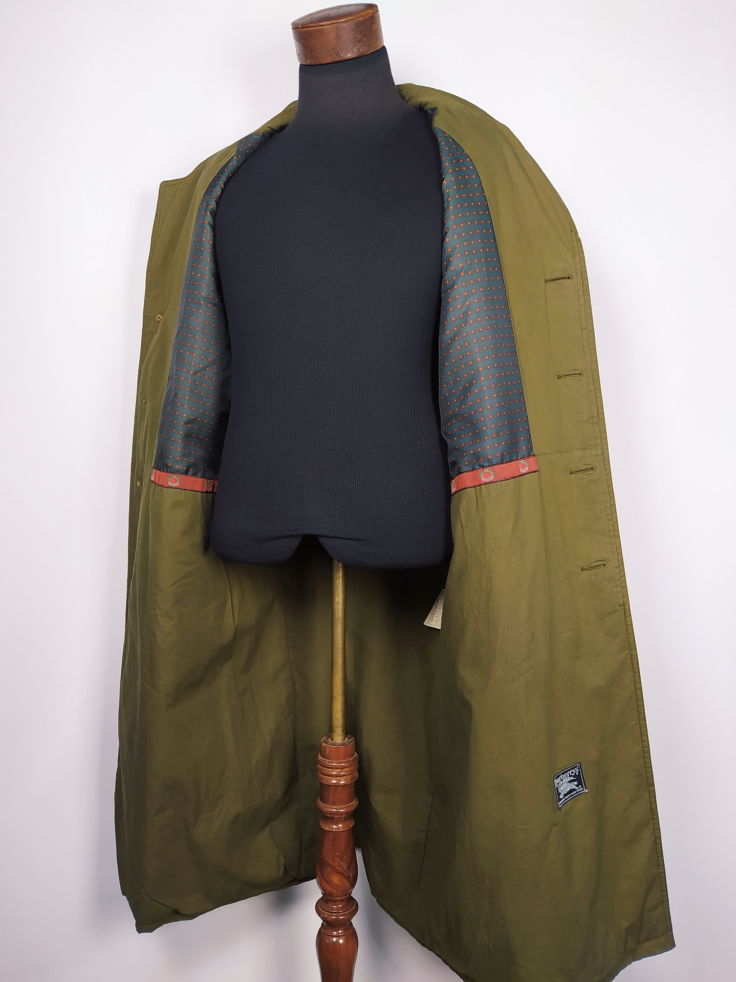 Gabardina Burberry Trench de colección verde TALLA XL  10