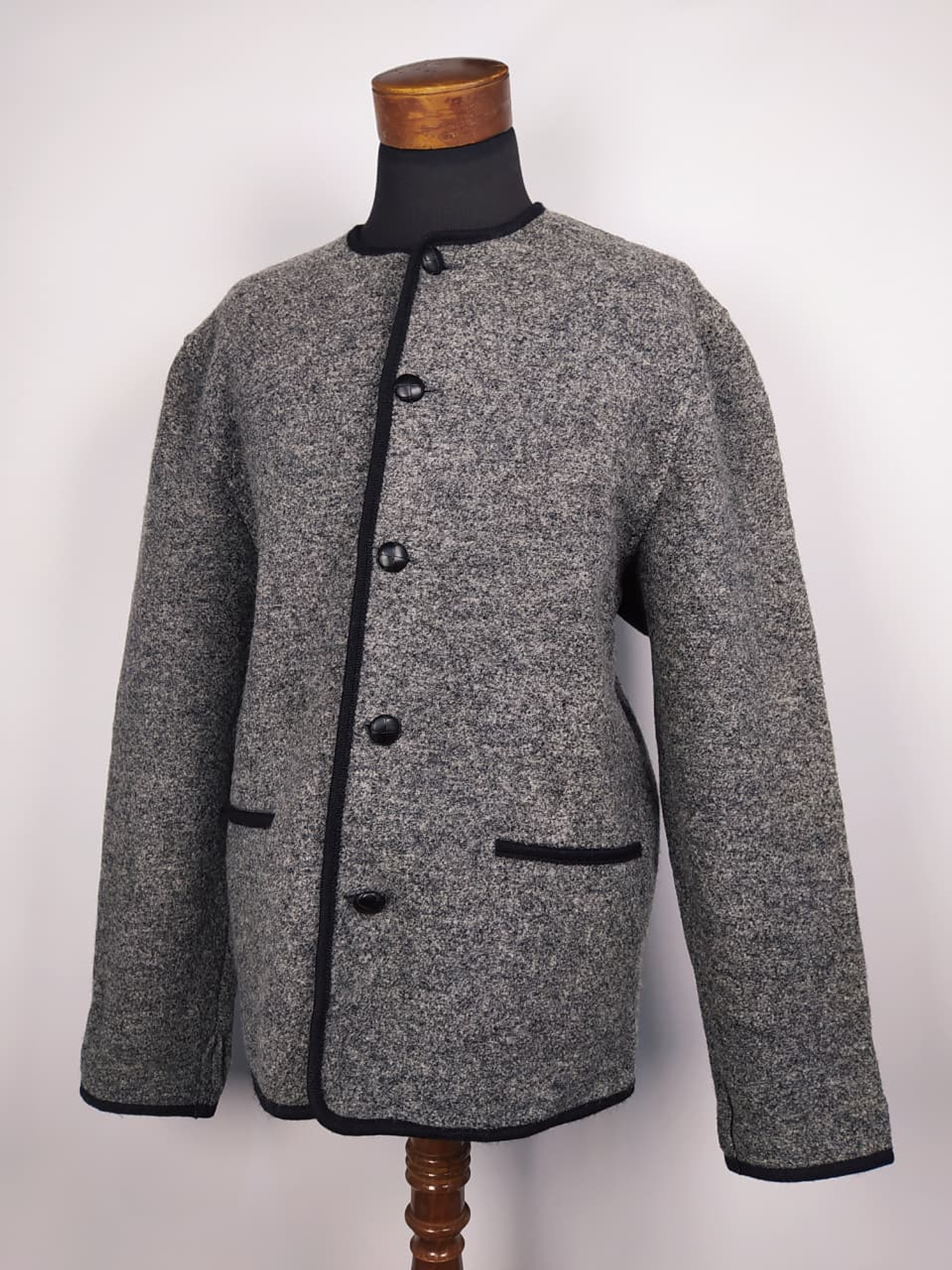 Chaqueta St. Peter Trachten lana virgen – Talla LXL 2