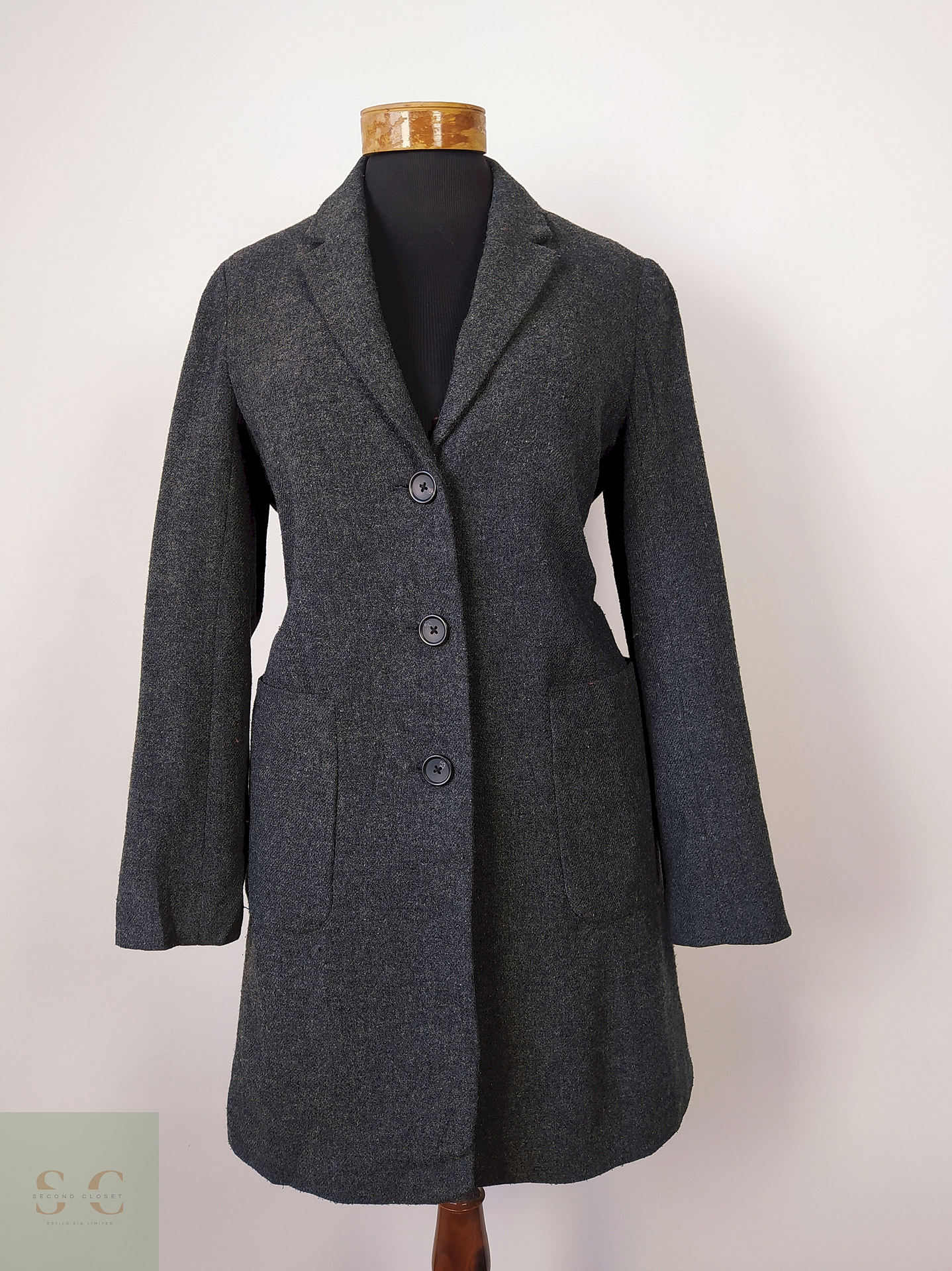 Abrigo Plomo básico Talla S 1