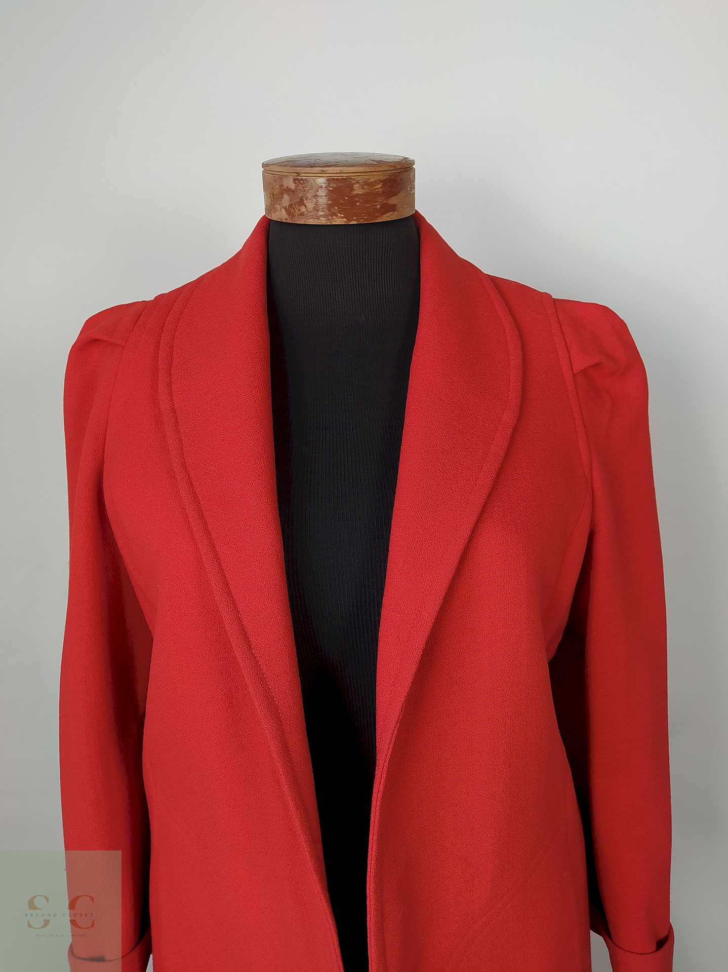 Abrigo Rojo MUJER Talla SM 3