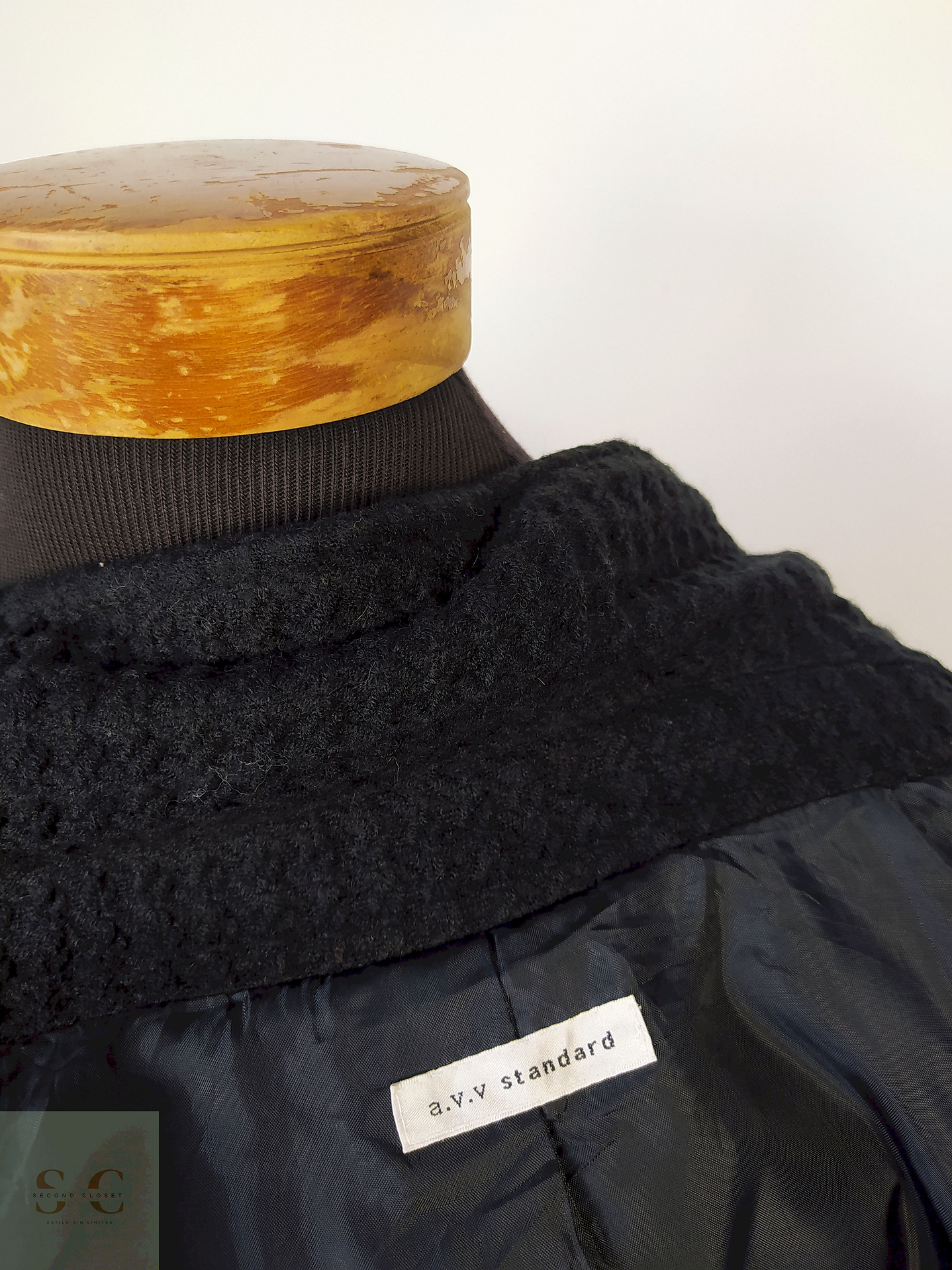 A.V.V abrigo negro tejido mezcla lana M 4