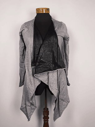 Sueter ZARA mujer eco cuero solapa TALLA L 