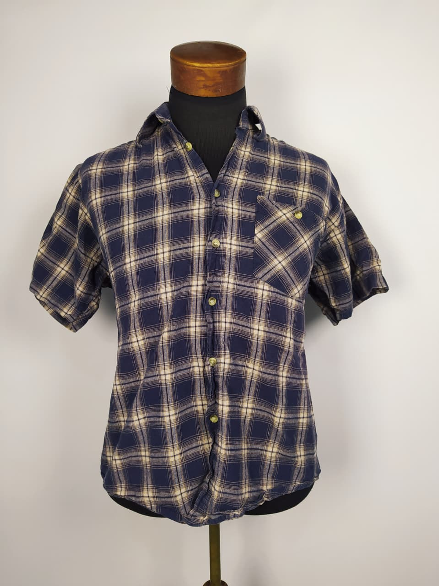 Camisa Premium Hombre Talla L (CL40) 1