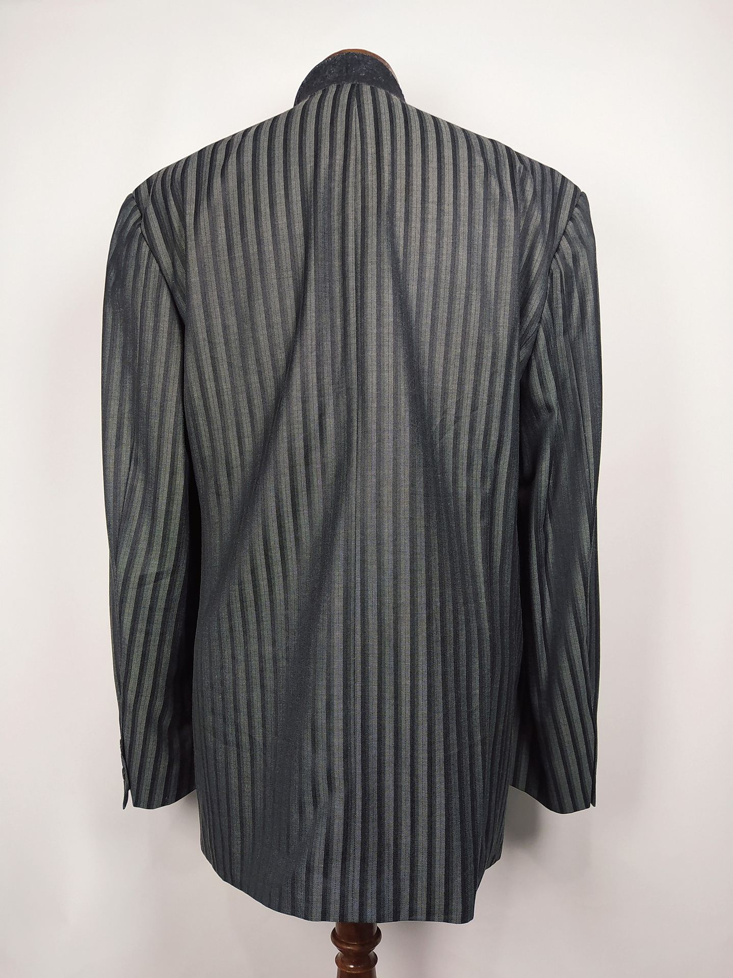 Blazer Roy Robson – Raya diplomática plomo negro – Talla LXL 7