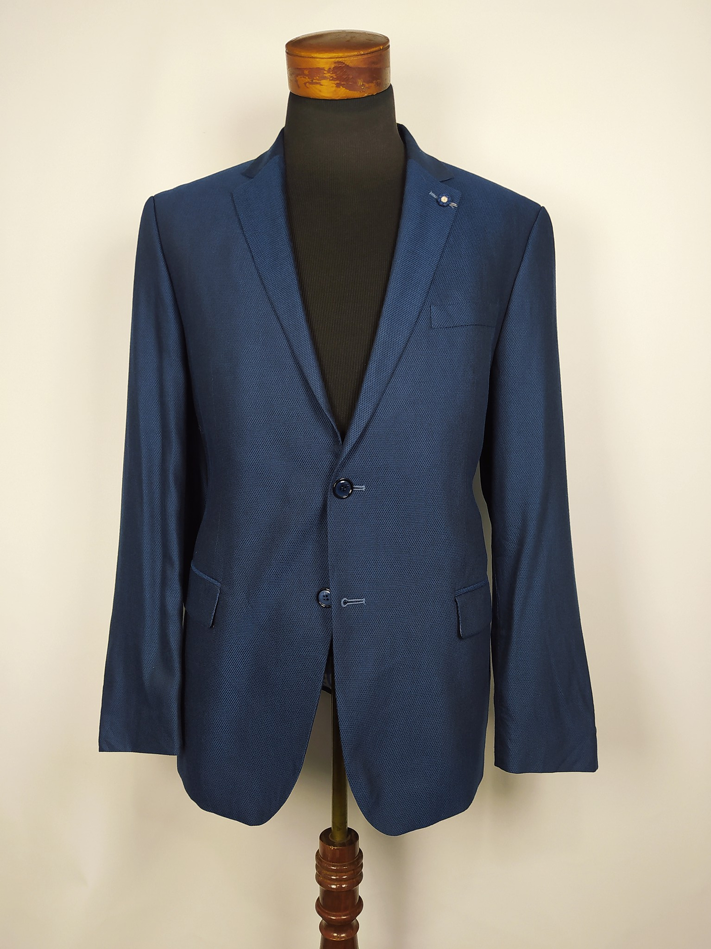 Blazer Daniel Hechter – Azul moderno – Talla L 1