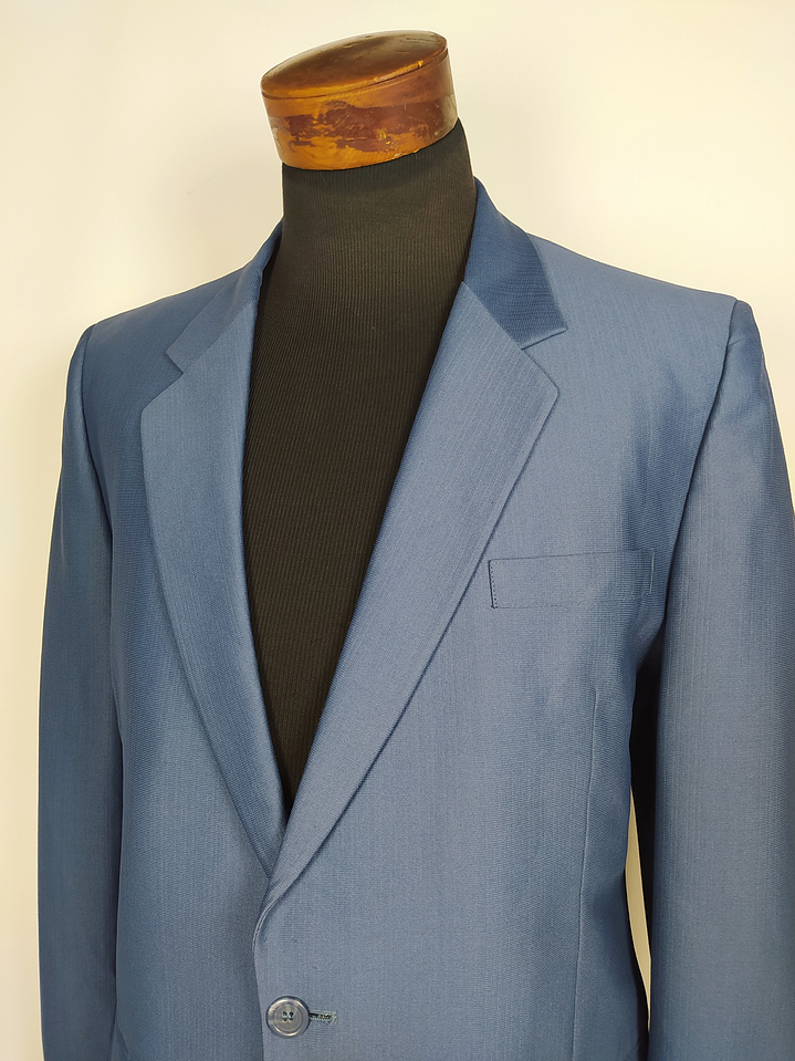 Blazer English Tailors – Celeste elegante – Talla ML 3