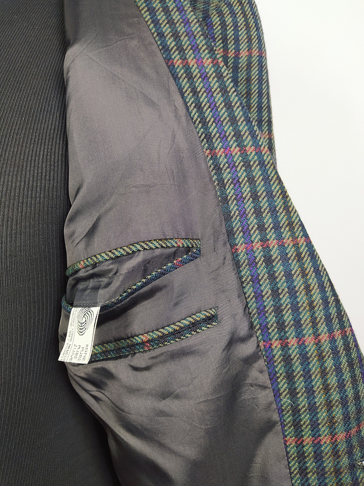 Blazer Sin marca – Verde botón cuero – Talla M 4